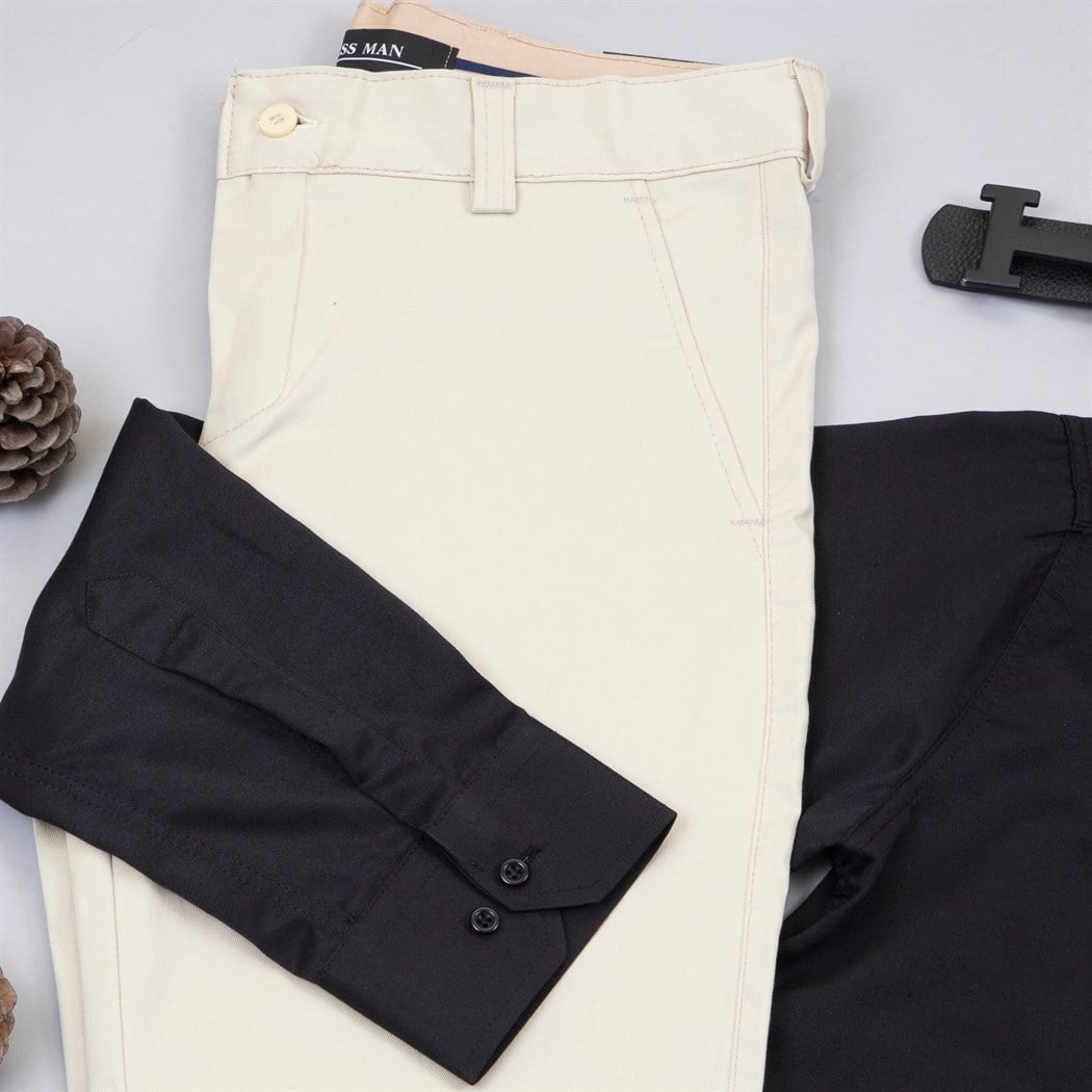 Bej Kumaş Pantolon Gömlek Ayakkabı Kombin