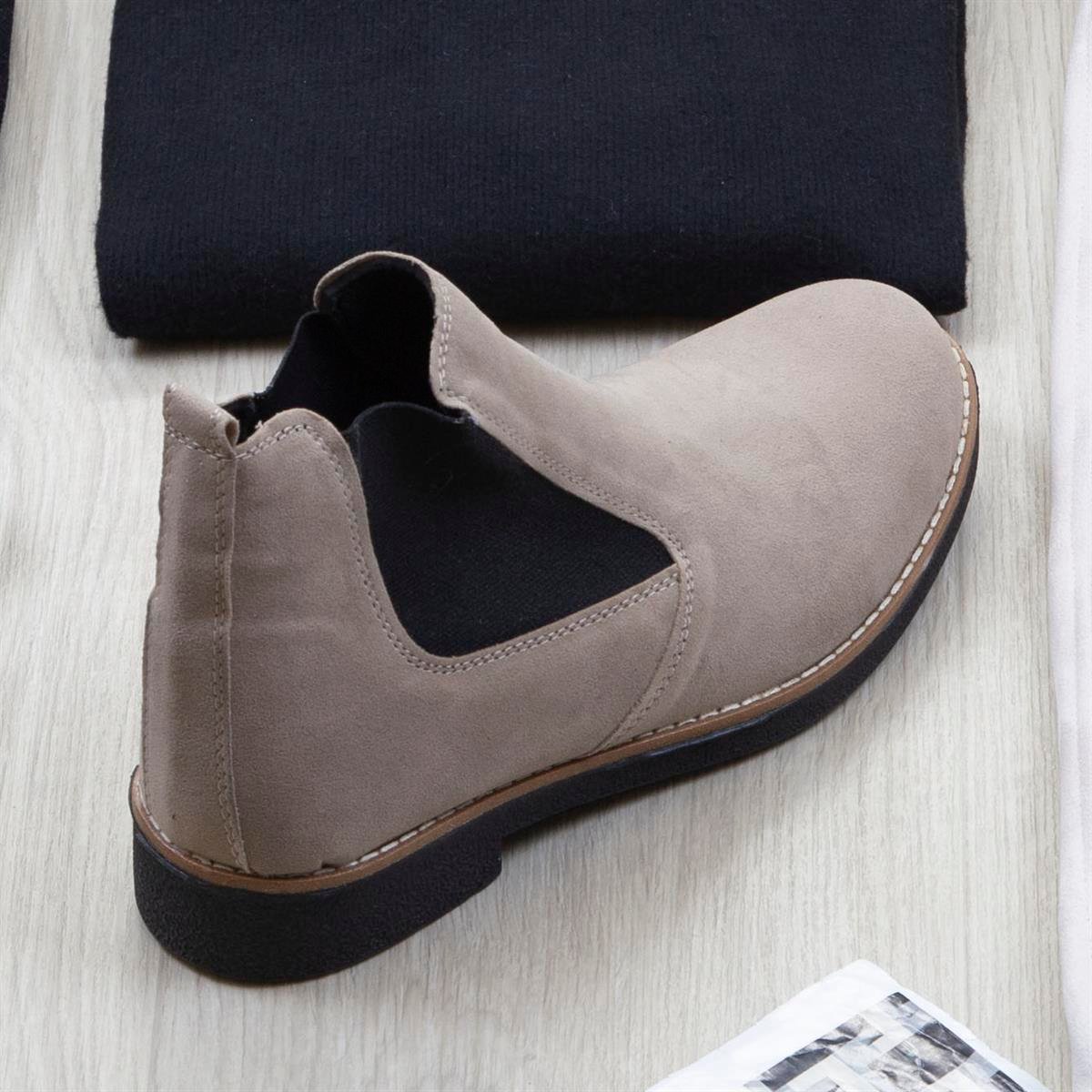 Bej Nubuk Ceket Boğazlı Body Pantolon Bot Kombin