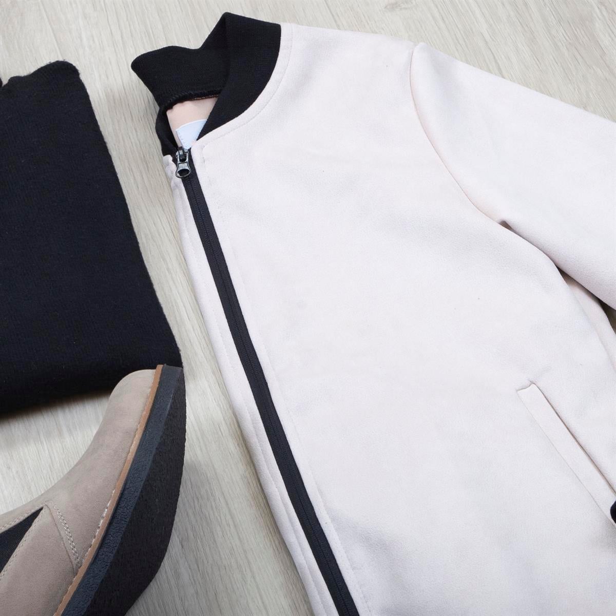 Bej Nubuk Ceket Boğazlı Body Pantolon Bot Kombin