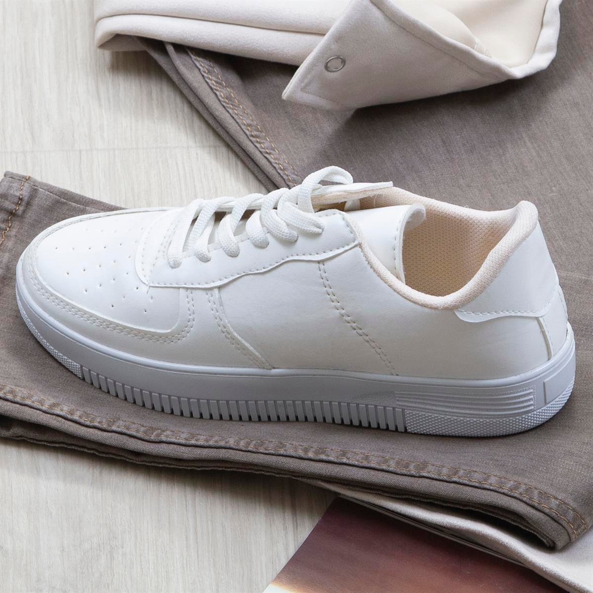 Bej Nubuk Gömlek Pantolon Ayakkabı Kombin