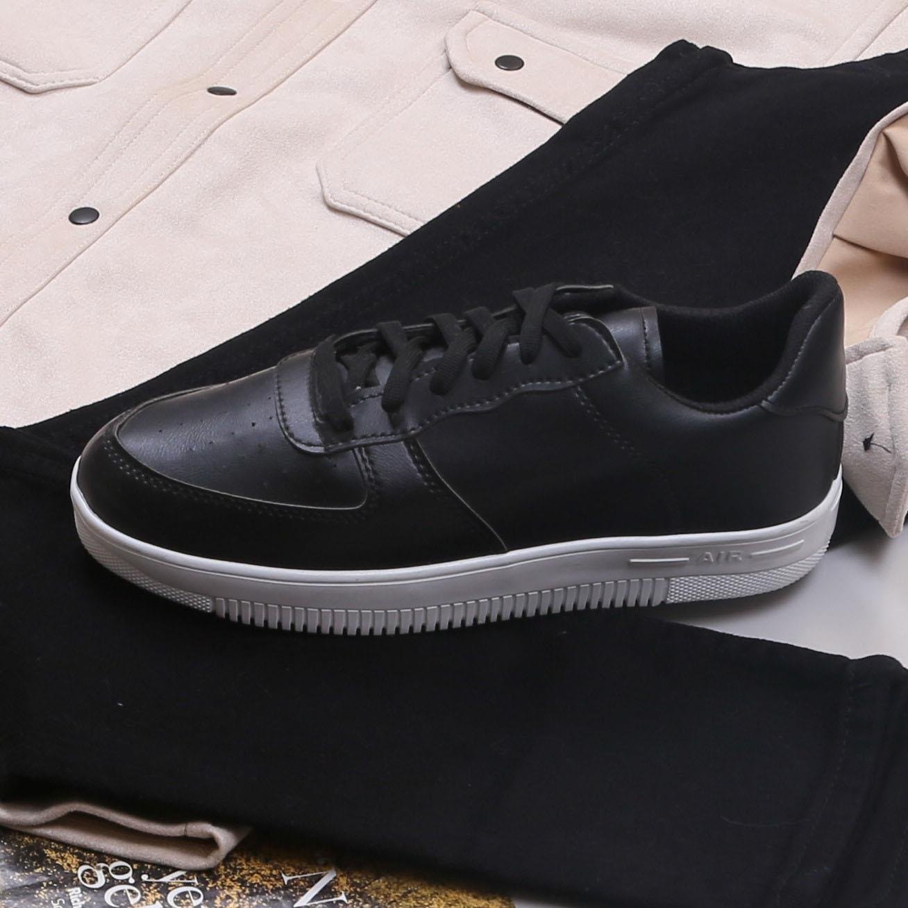 Bej Nubuk Gömlek Pantolon Ayakkabı Kombin