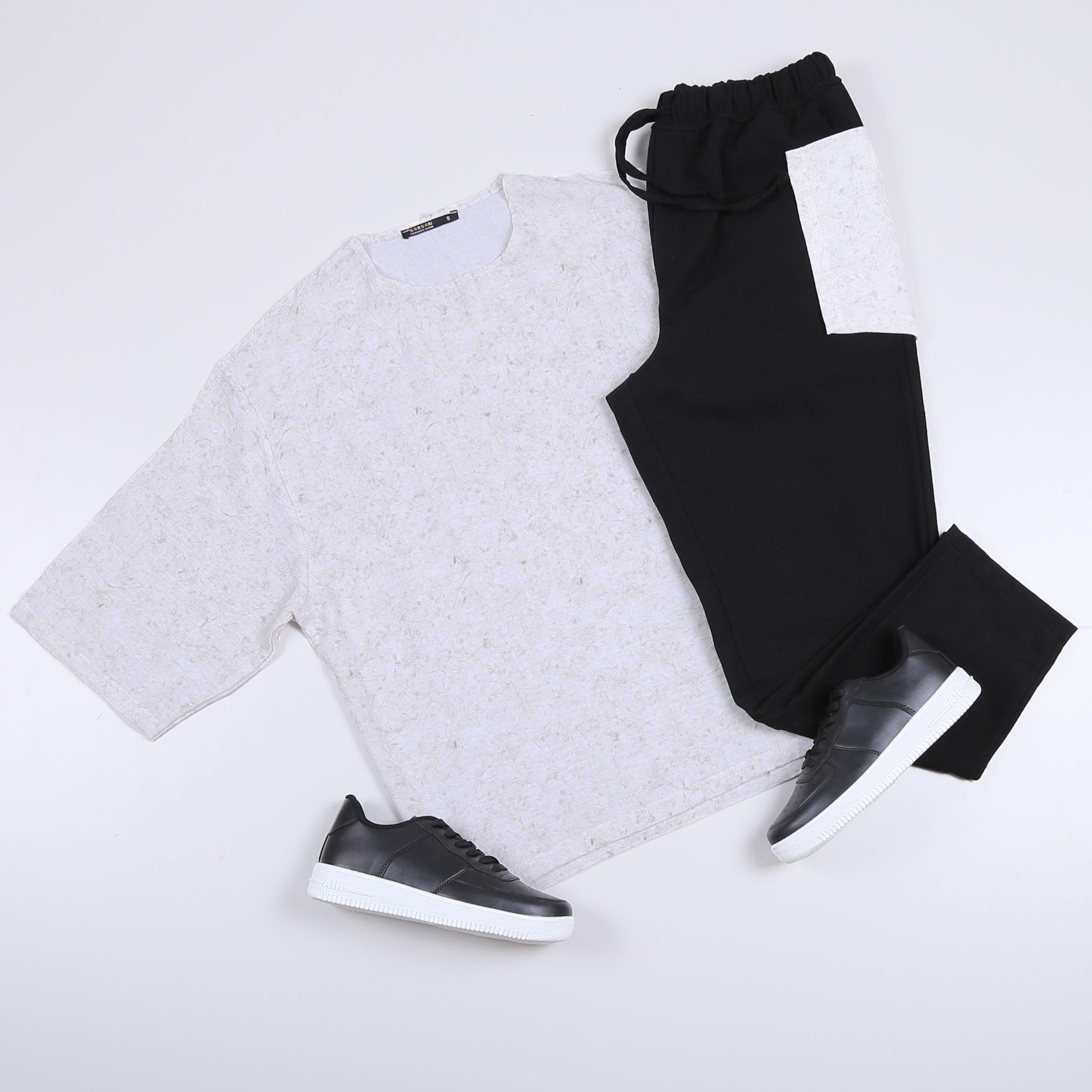 Bej Oversize Desenli Fakir Kol Tişört Keten Pantolon Ayakkabı Kombin