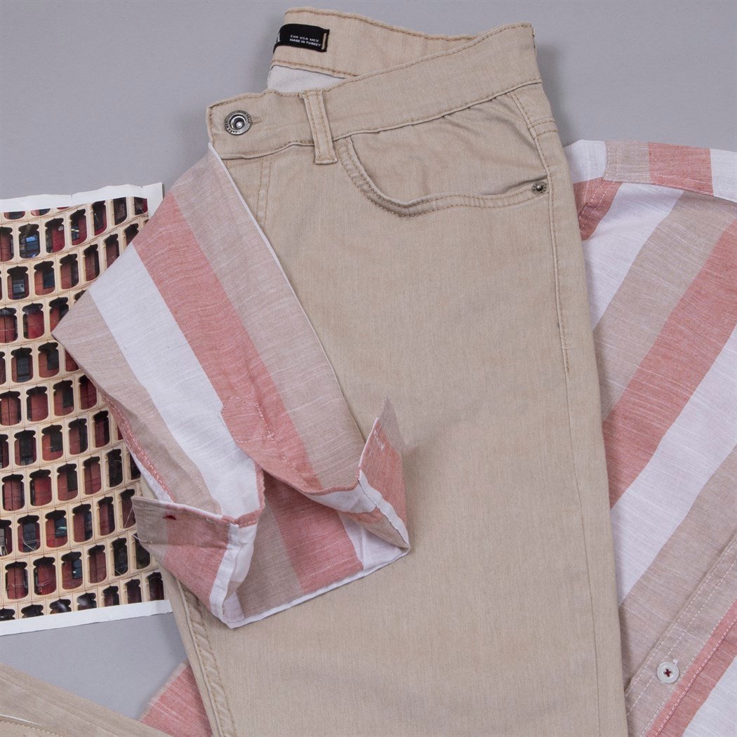 Bej Çizgili Gömlek Pantolon Ayakkabı Kombin