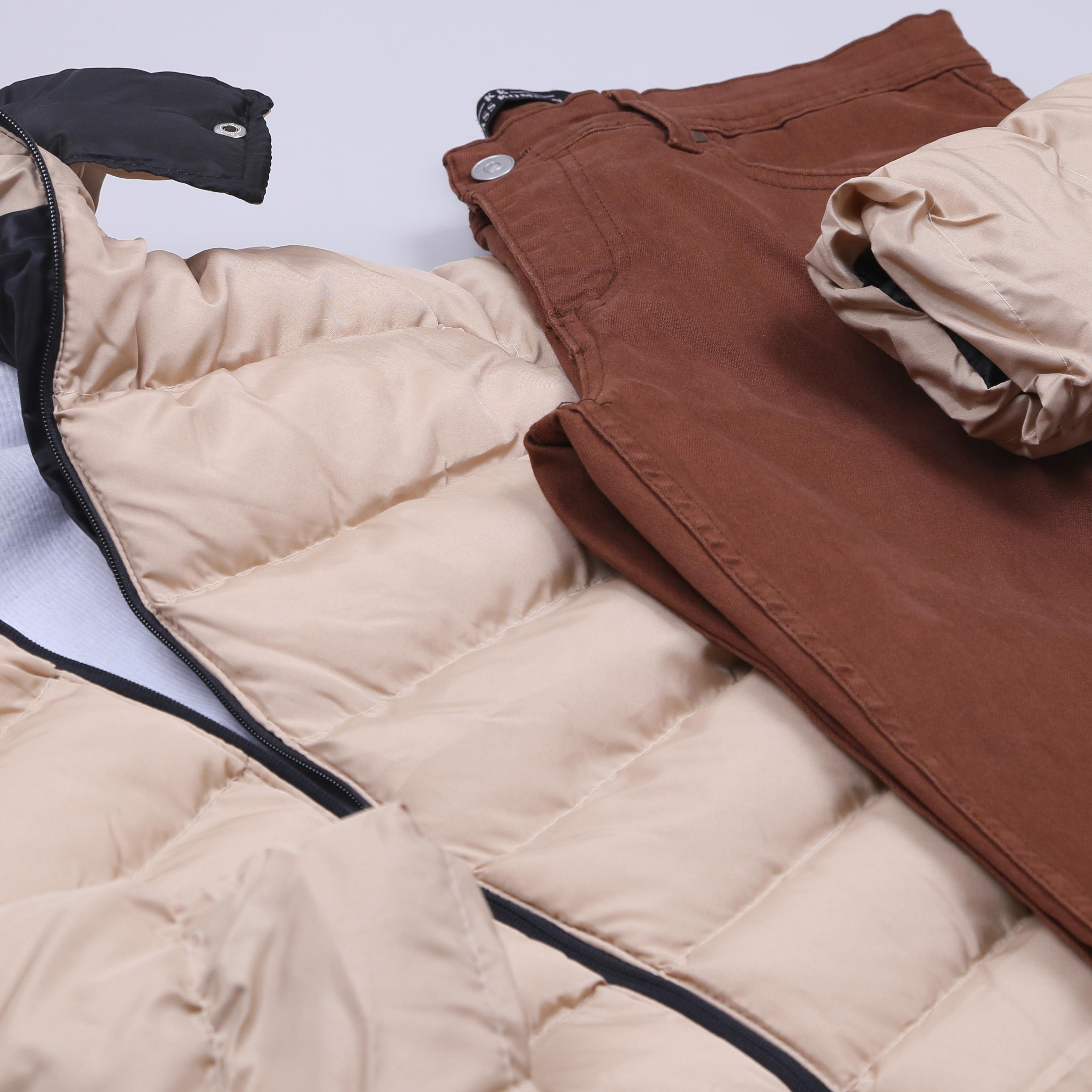 Bej Şişme Mont Pantolon Bot Kombini