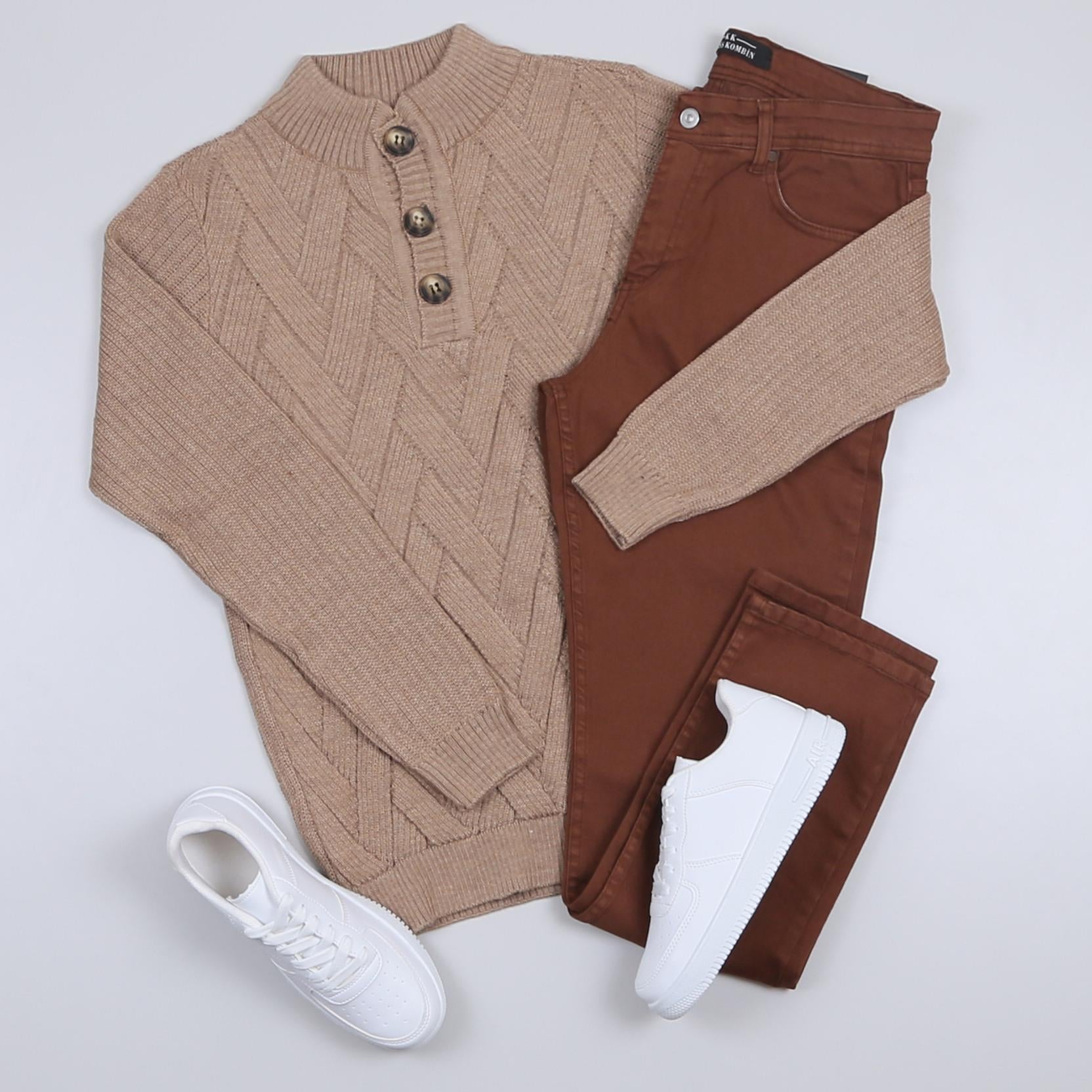 Bej Triko Kazak Kot Pantolon Ayakkabı Kombini