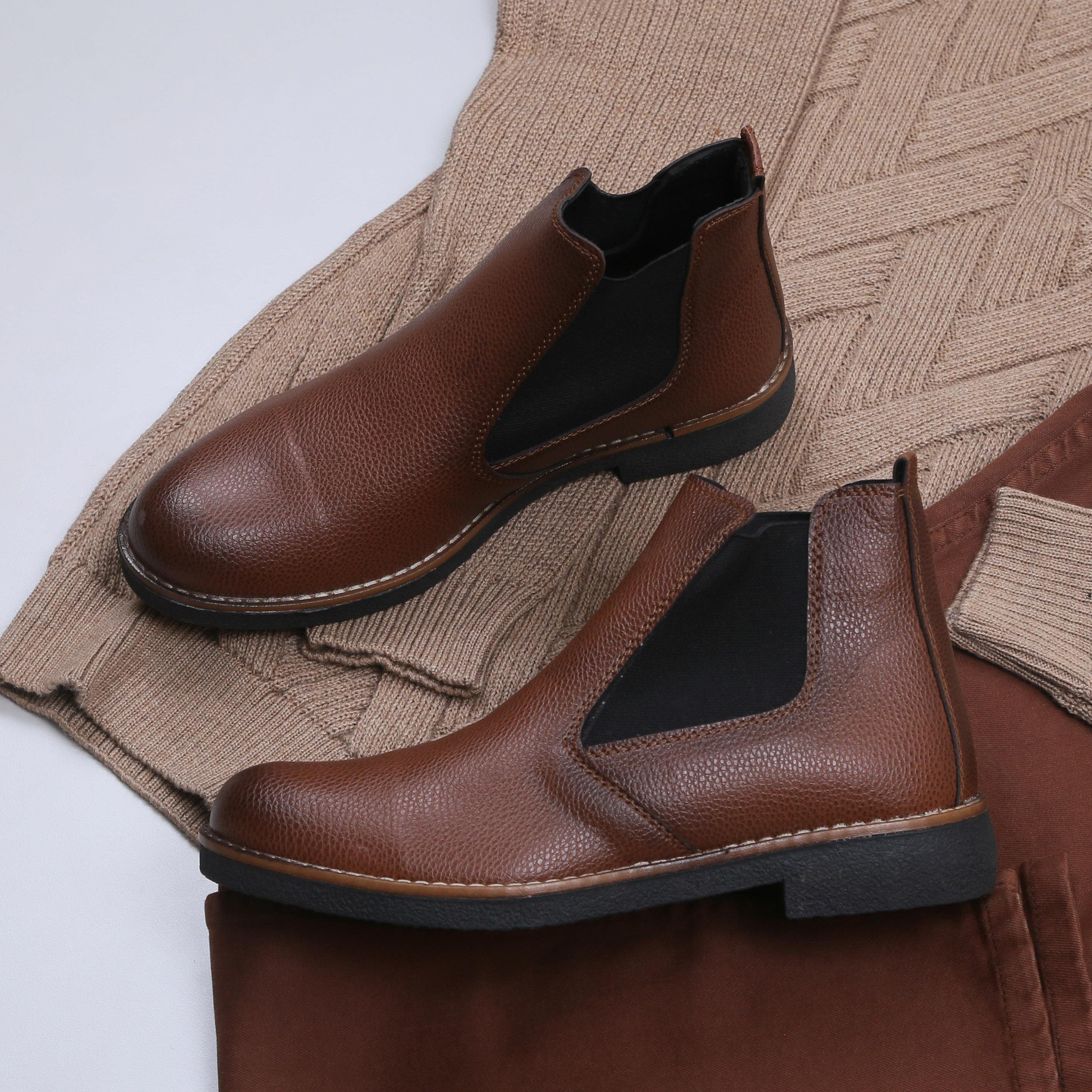 Bej Triko Kazak Kot Pantolon Bot Kombini