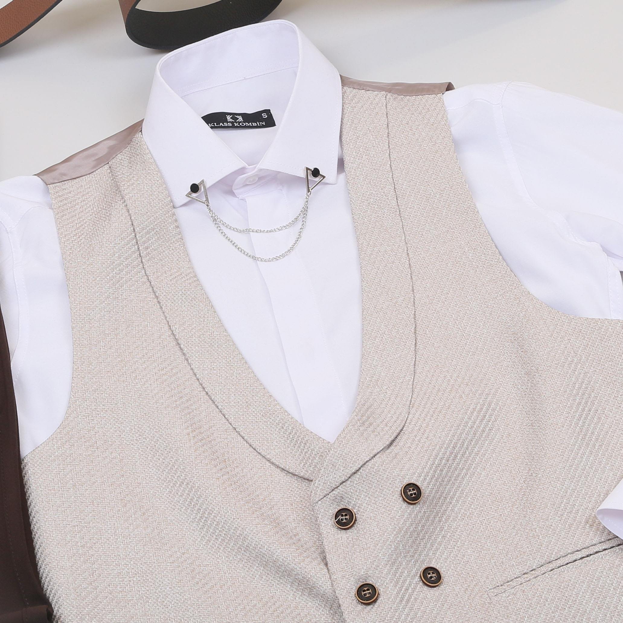 Bej Yelek Gömlek Pantolon Ayakkabı Kombin