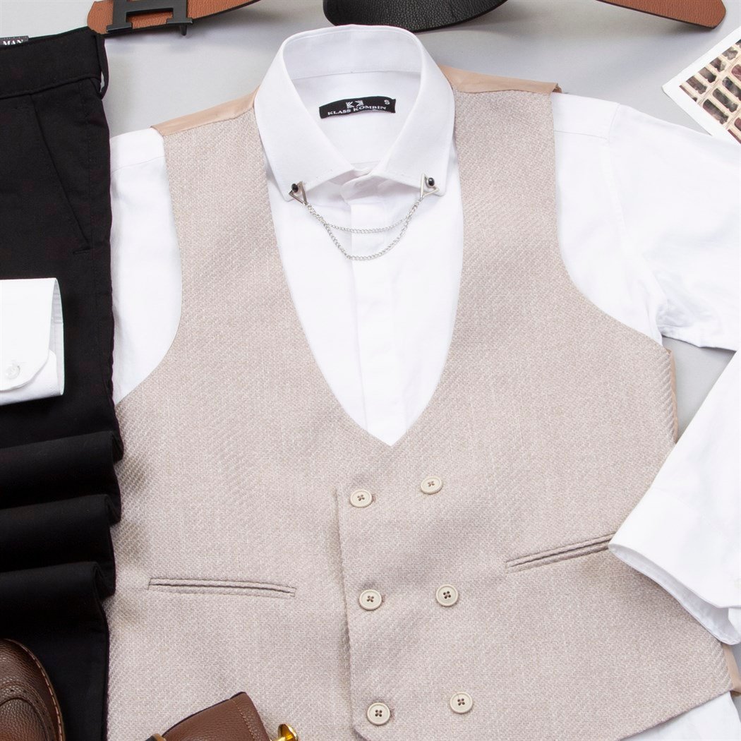 Bej Yelek Gömlek Pantolon Ayakkabı Kombin