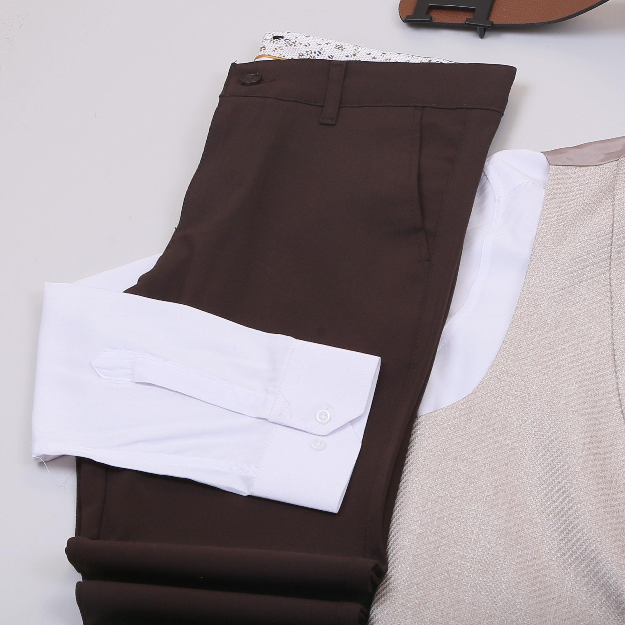 Bej Yelek Gömlek Pantolon Ayakkabı Kombin