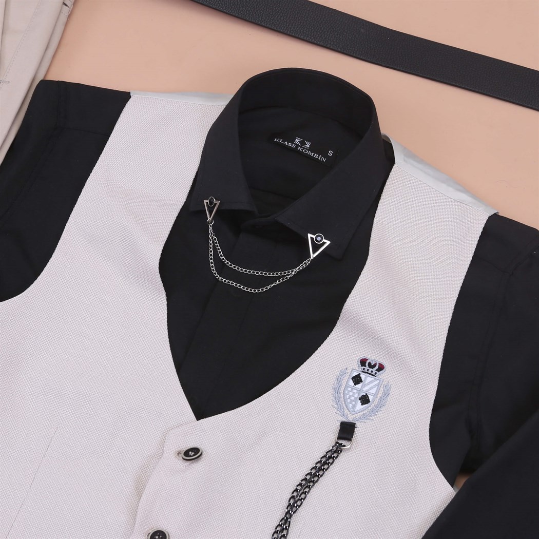 Bej Yelek Siyah Gömlek Kumaş Pantolon Klasik Ayakkabı Koımbini 