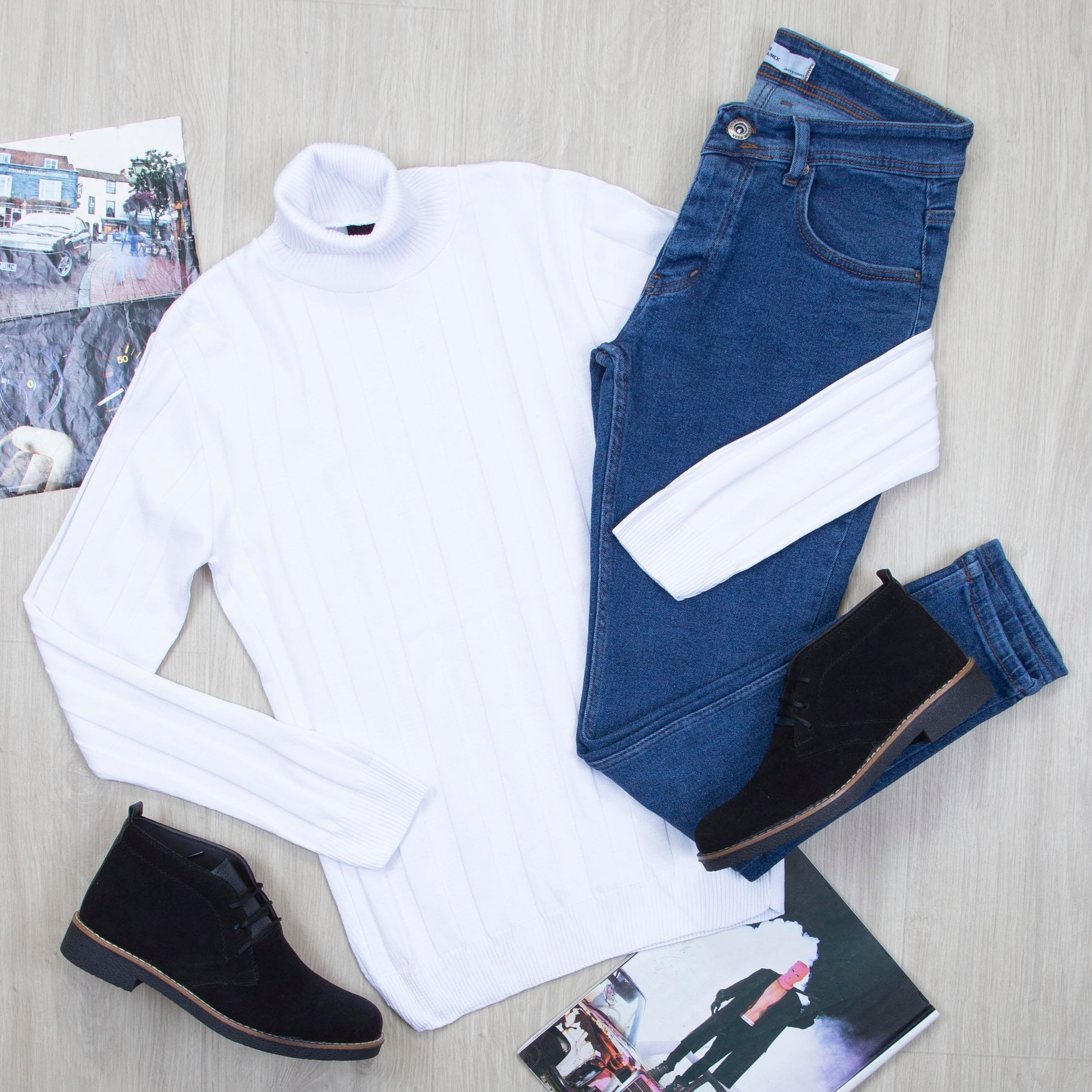 Beyaz Boğazlı Triko Kazak Pantolon Bot Kombin