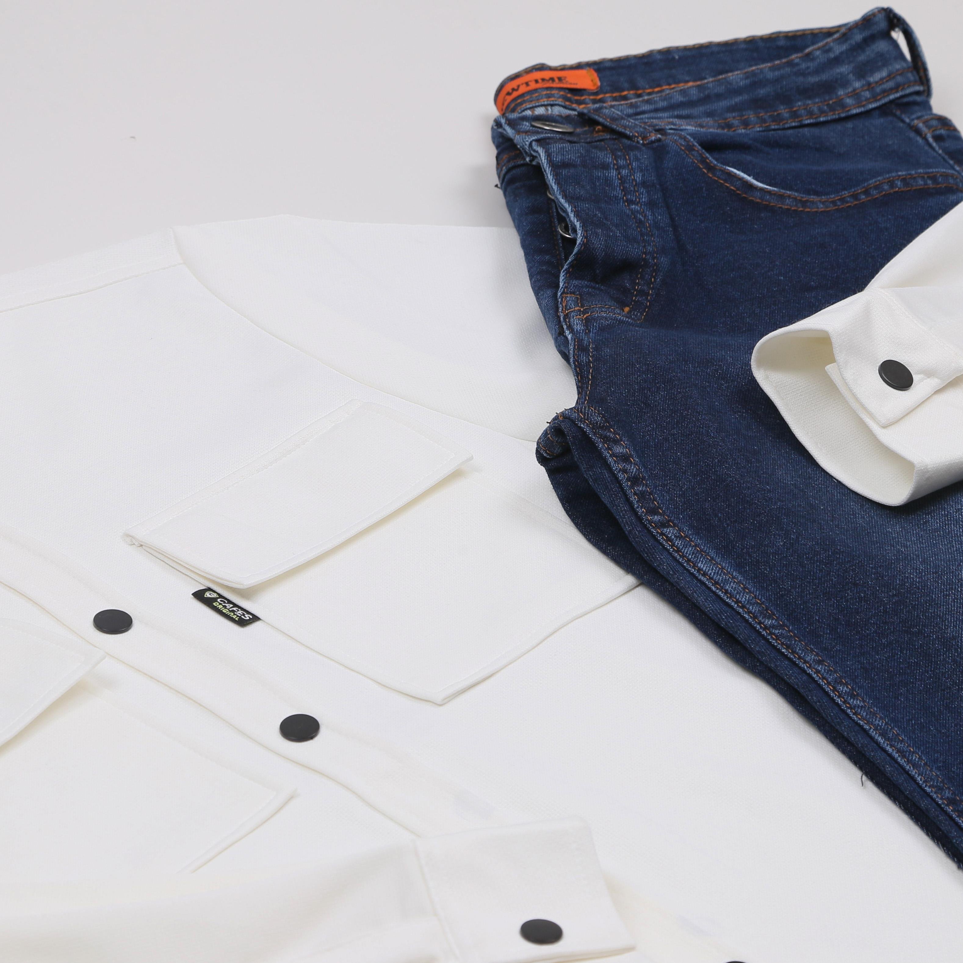 Beyaz Cepli Gömlek Pantolon Bot Kombini