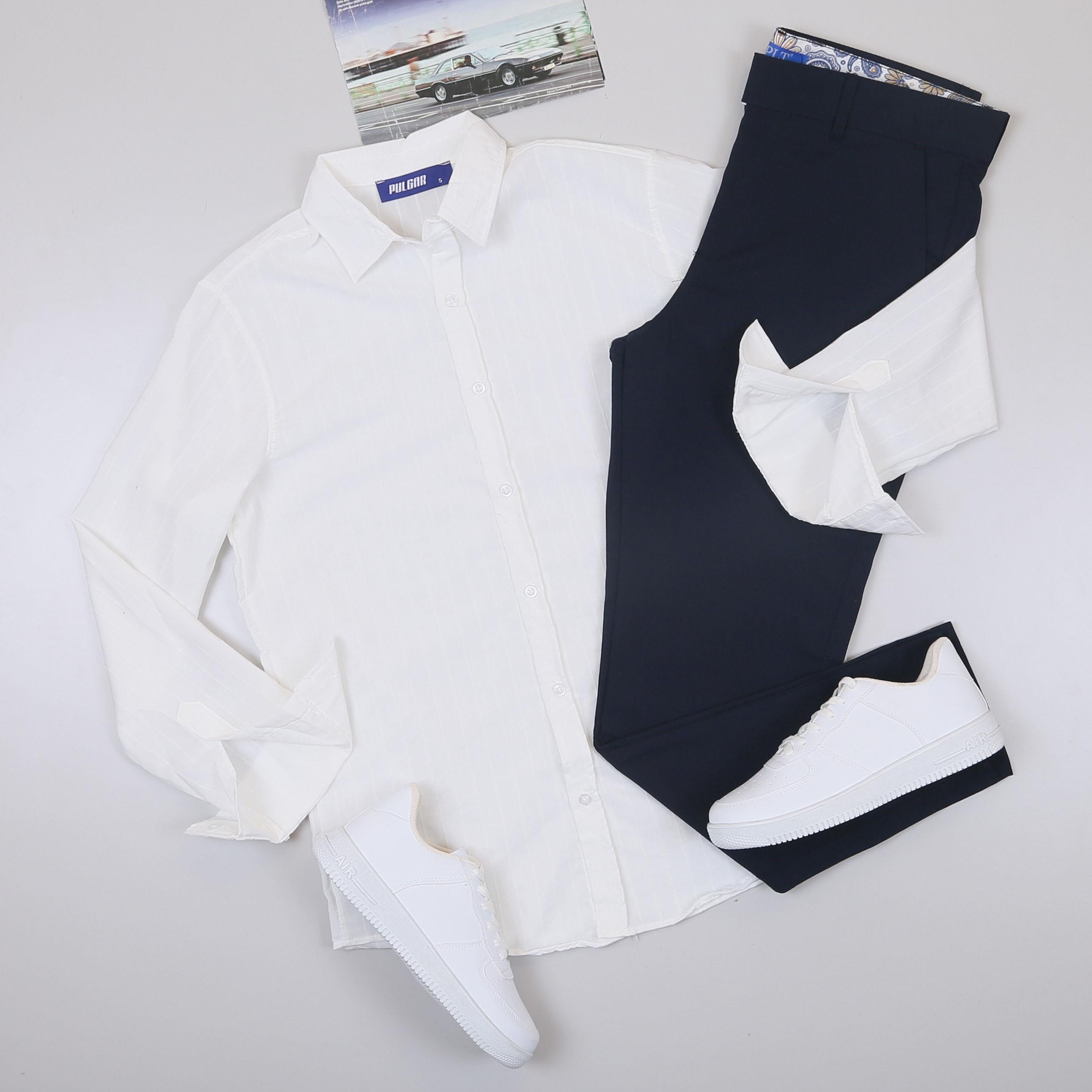 Beyaz Çizgili Gömlek Pantolon Ayakkabı Kombin