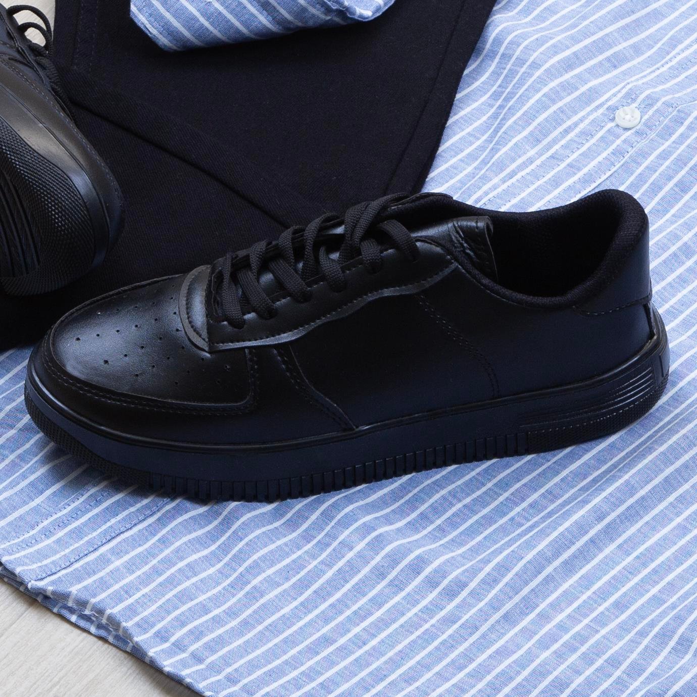 Beyaz çizgili Gömlek Pantolon Ayakkabı Kombin