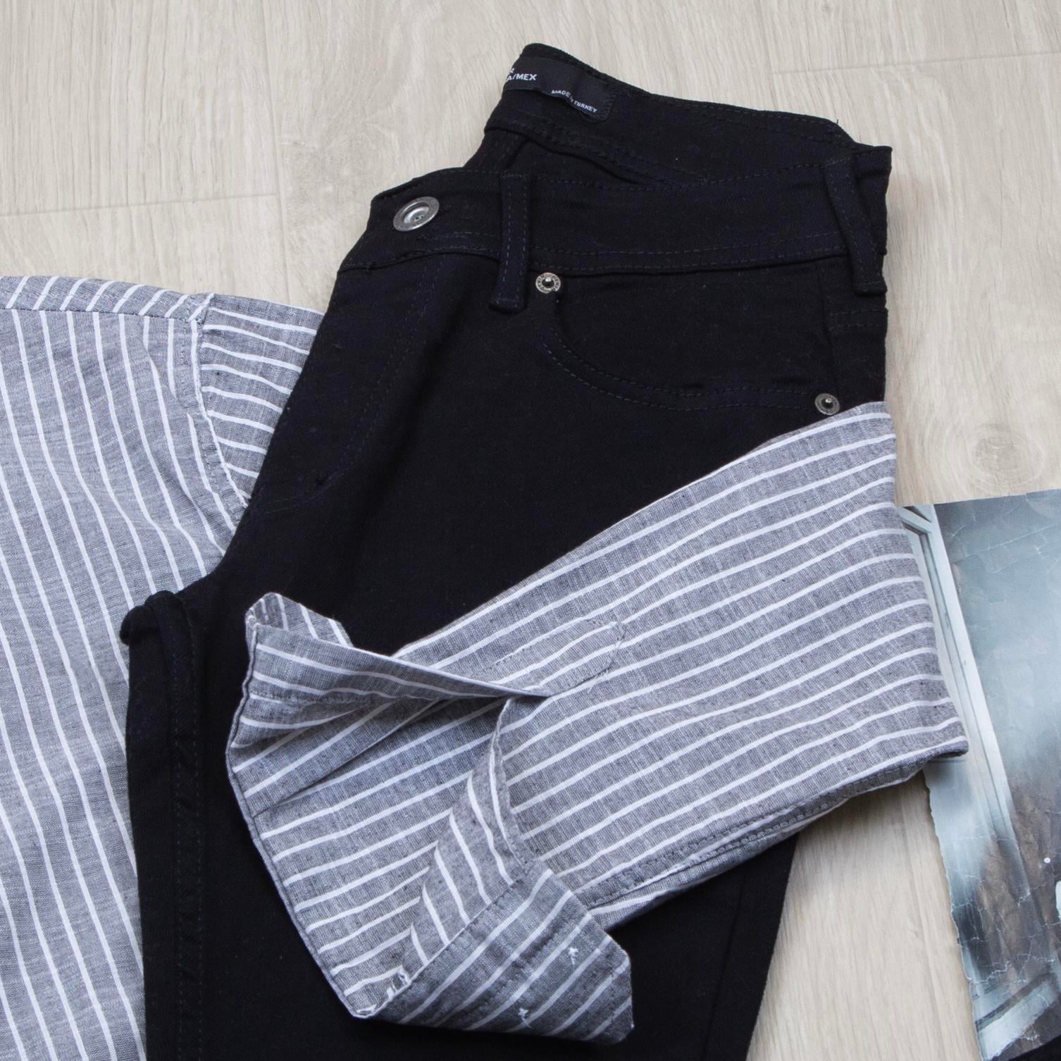 Beyaz çizgili Gömlek Pantolon Ayakkabı Kombin