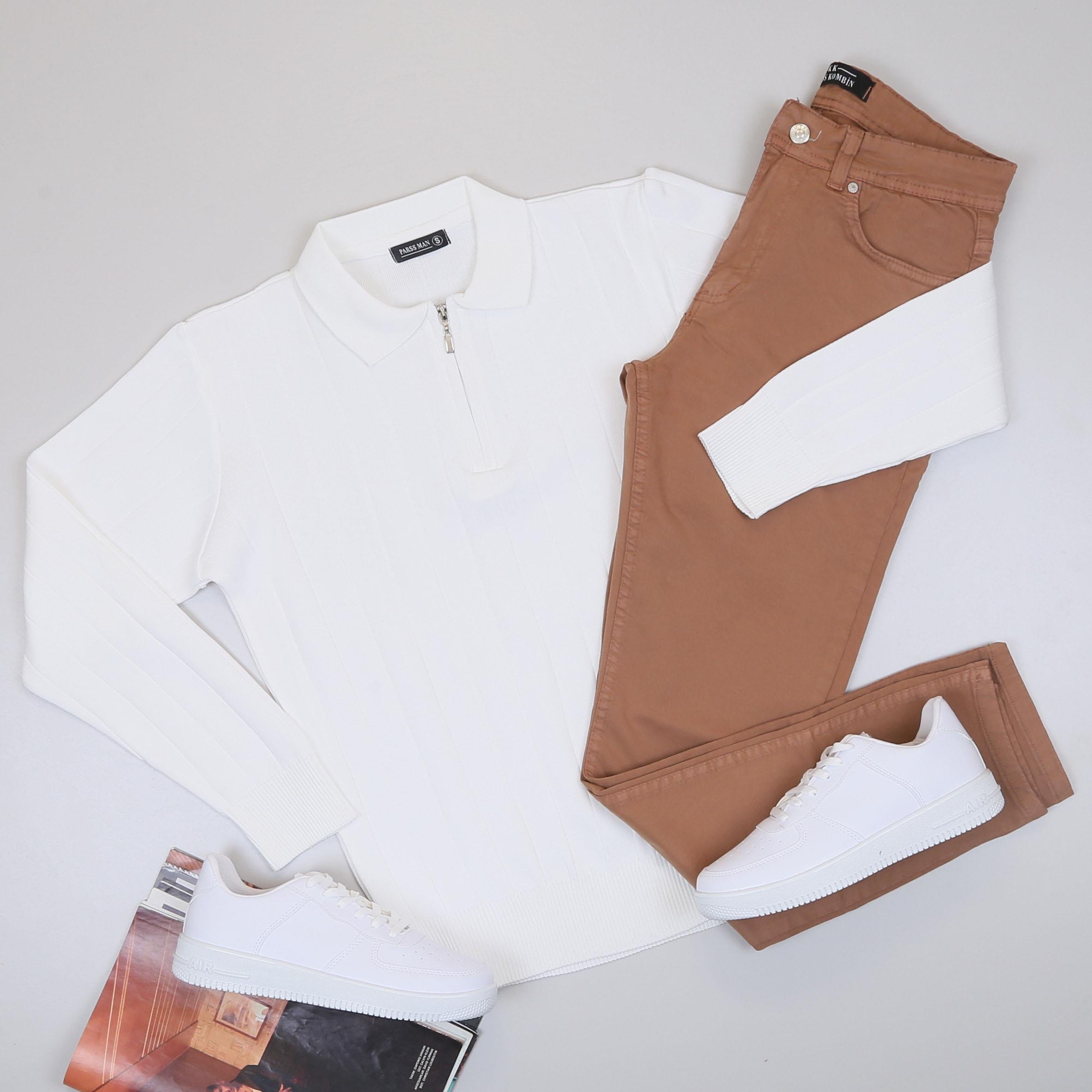 Beyaz Çizgili Triko Polo Yaka Pantolon Ayakkabı Kombin