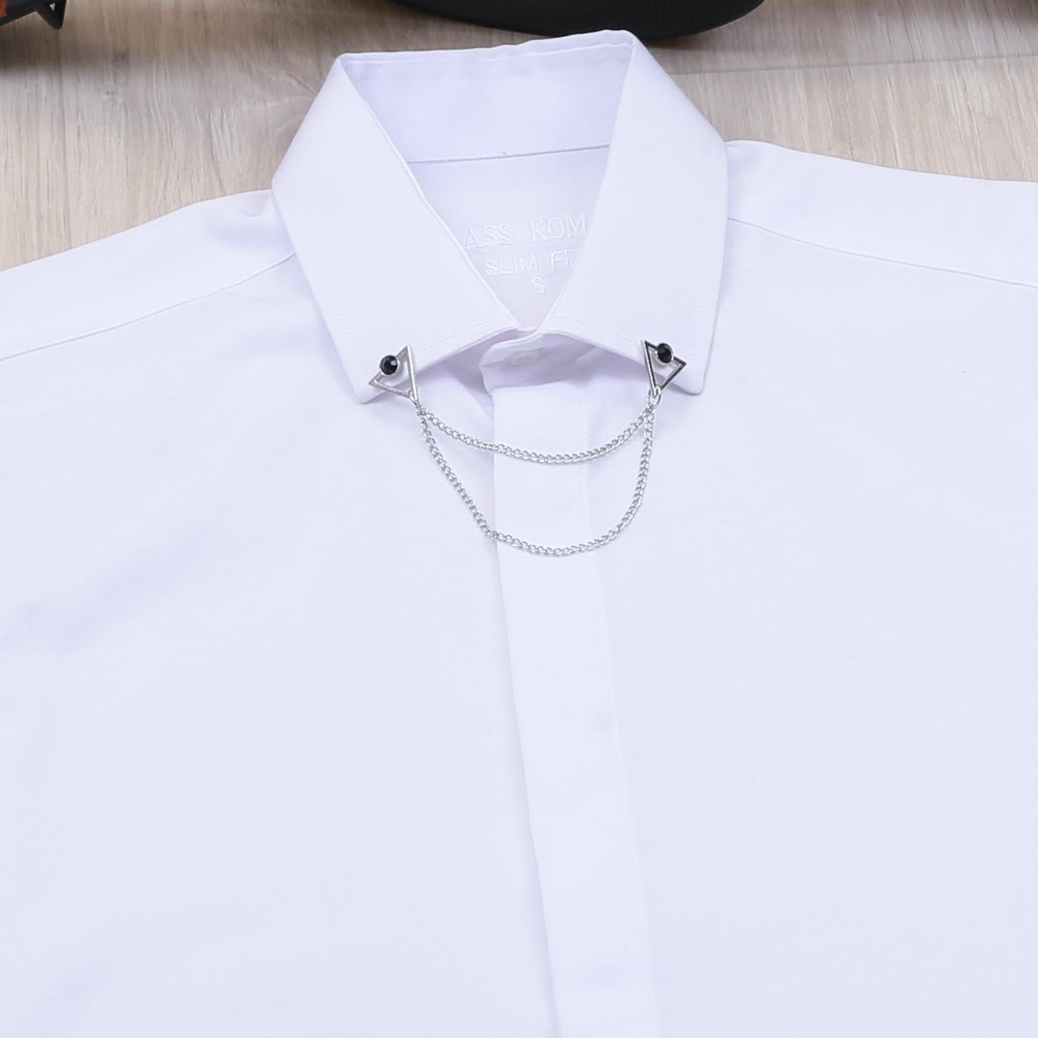 Beyaz Gömlek Bej Pantolon Ayakkabı Kombin