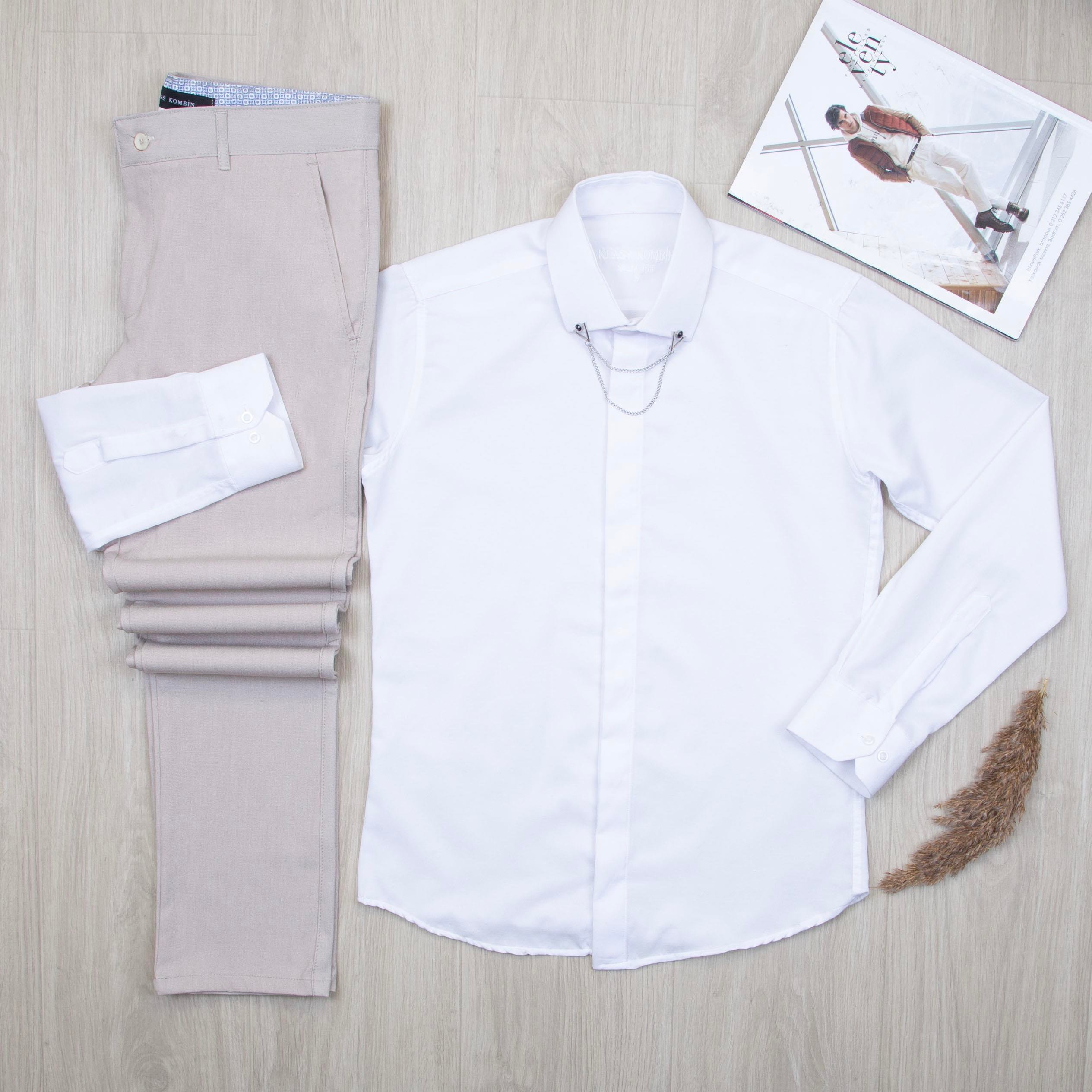 Beyaz Gömlek Bej Pantolon Kombin