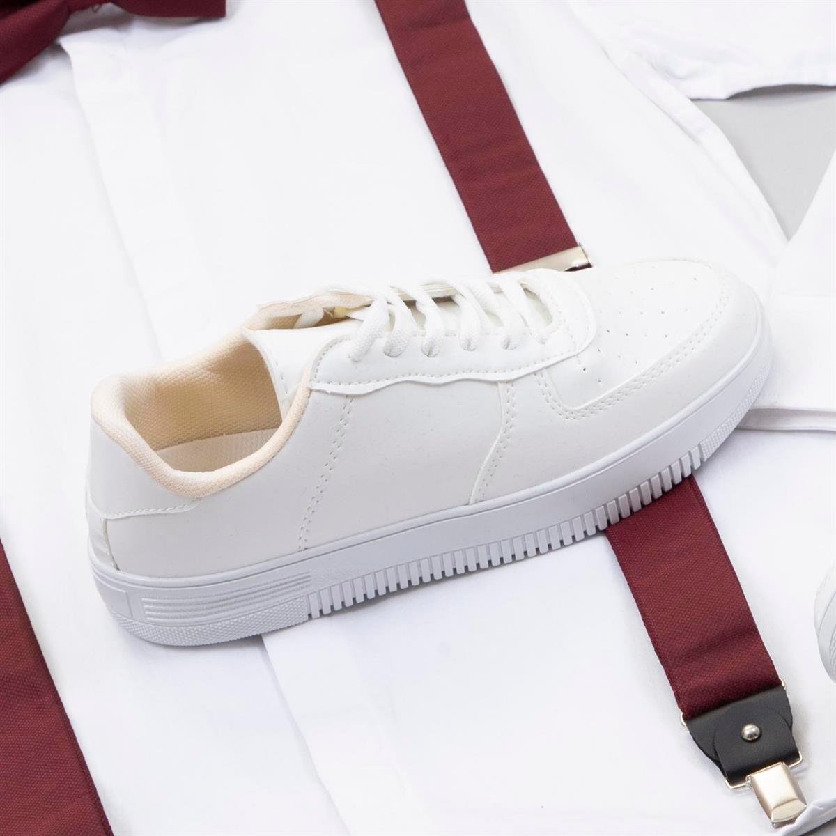 Beyaz Gömlek Bordo Pantolon Papyon Askı Ayakkabı Kombin