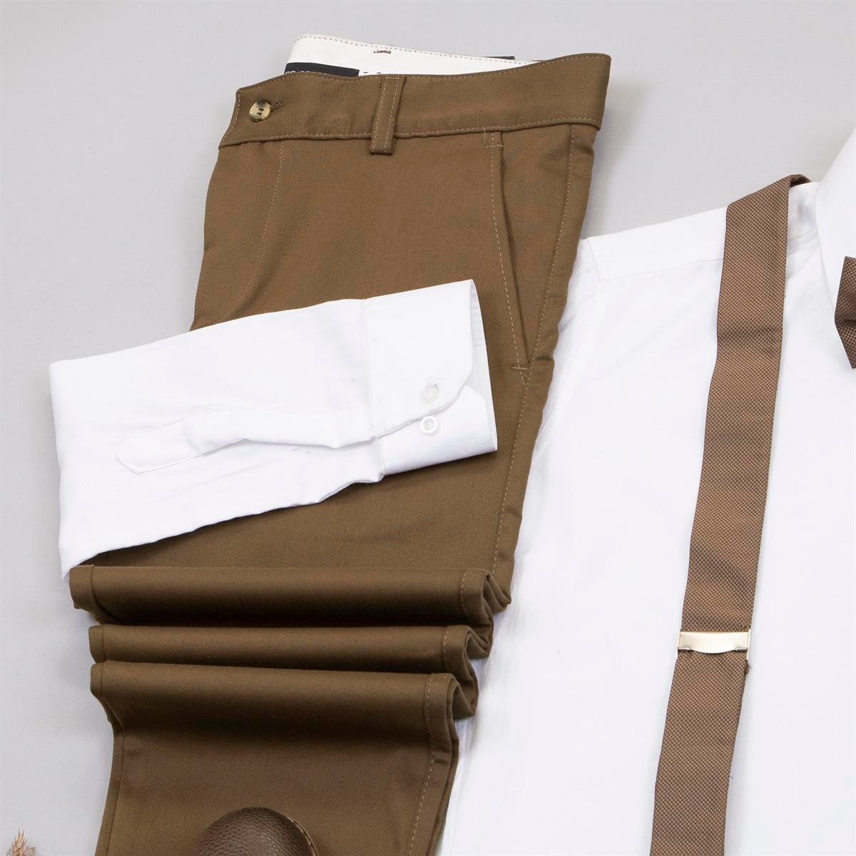 Beyaz Gömlek Kahve Pantolon Papyon Askı Ayakkabı Kombin