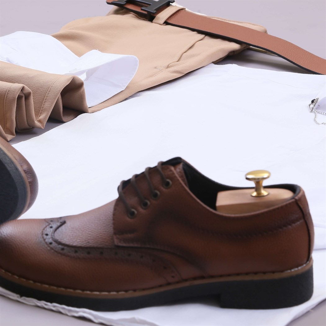 Beyaz Gömlek  Kumaş Pantolon Ayakkabı Kombin