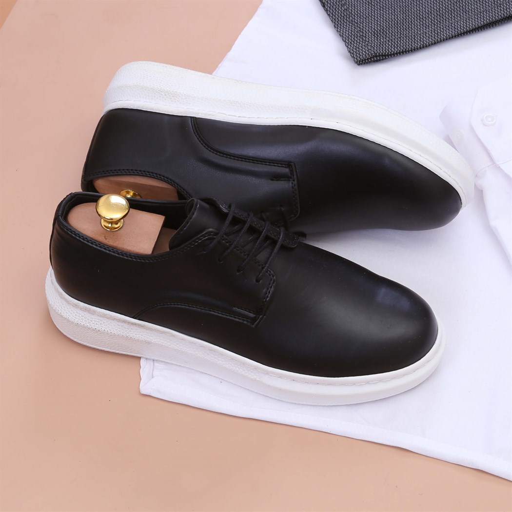 Beyaz Gömlek Kumaş Pantolon Klasik Ayakkabı Koımbini 