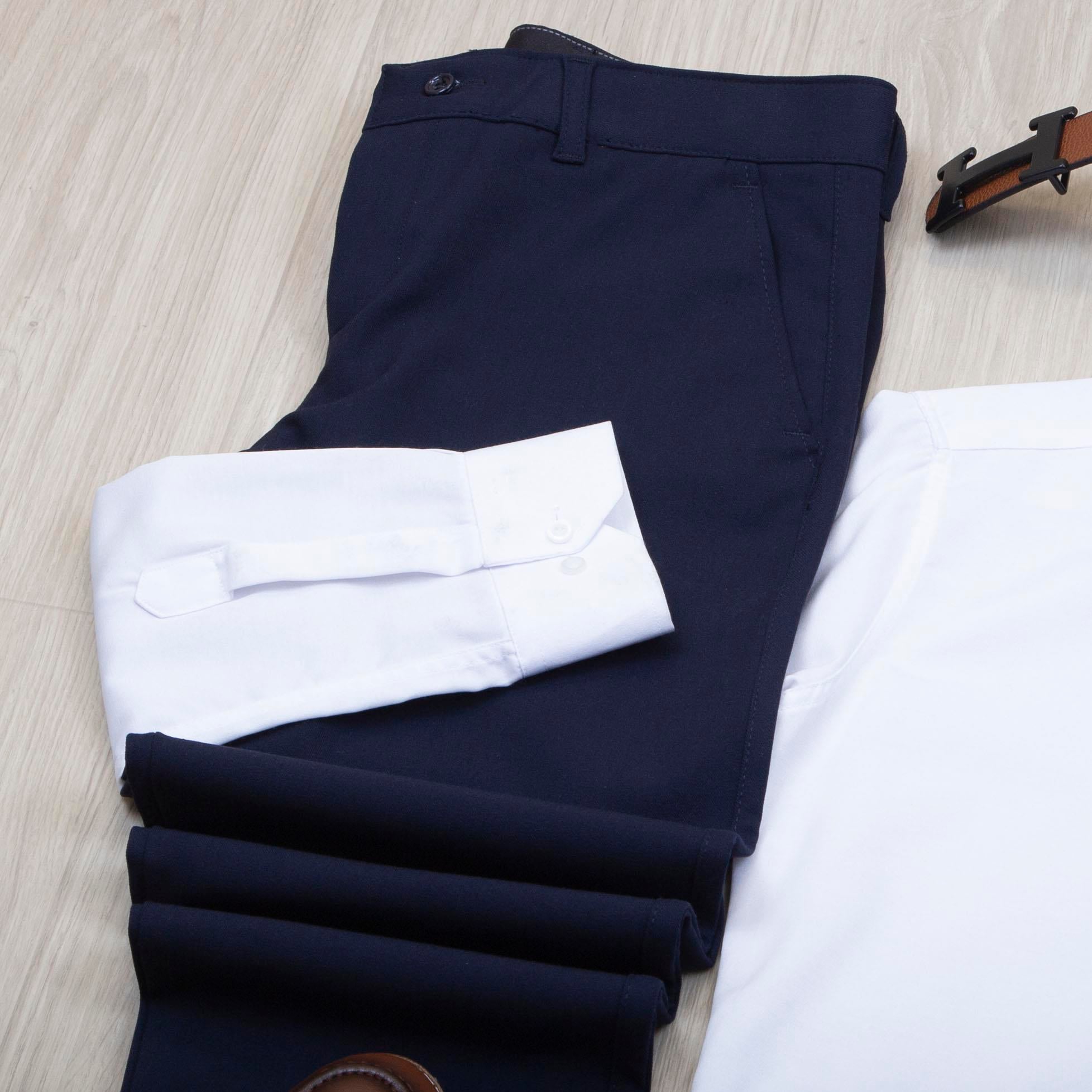 Beyaz Gömlek Lacivert Pantolon Ayakkabı Kombin