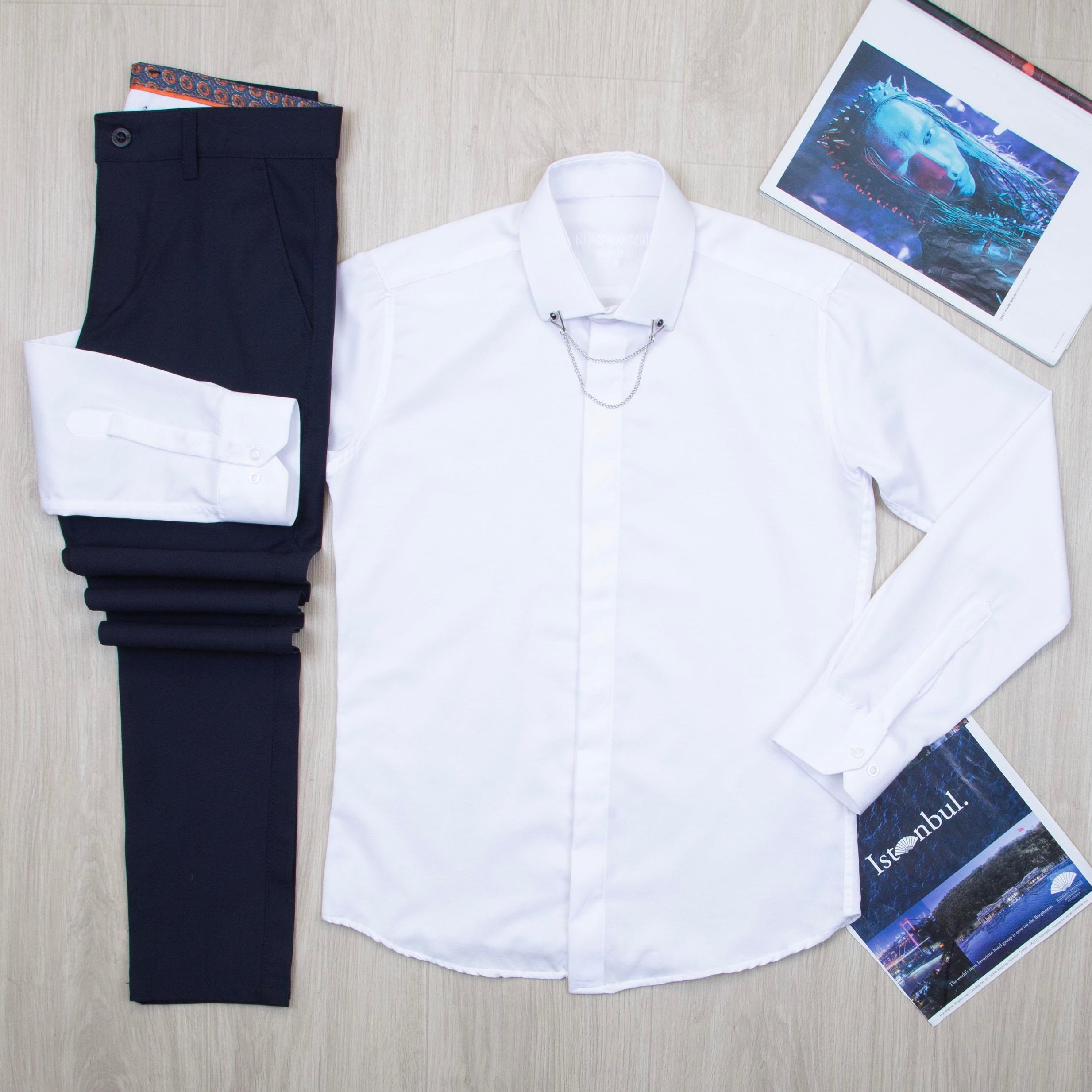 Beyaz Gömlek Lacivert Pantolon Kombin