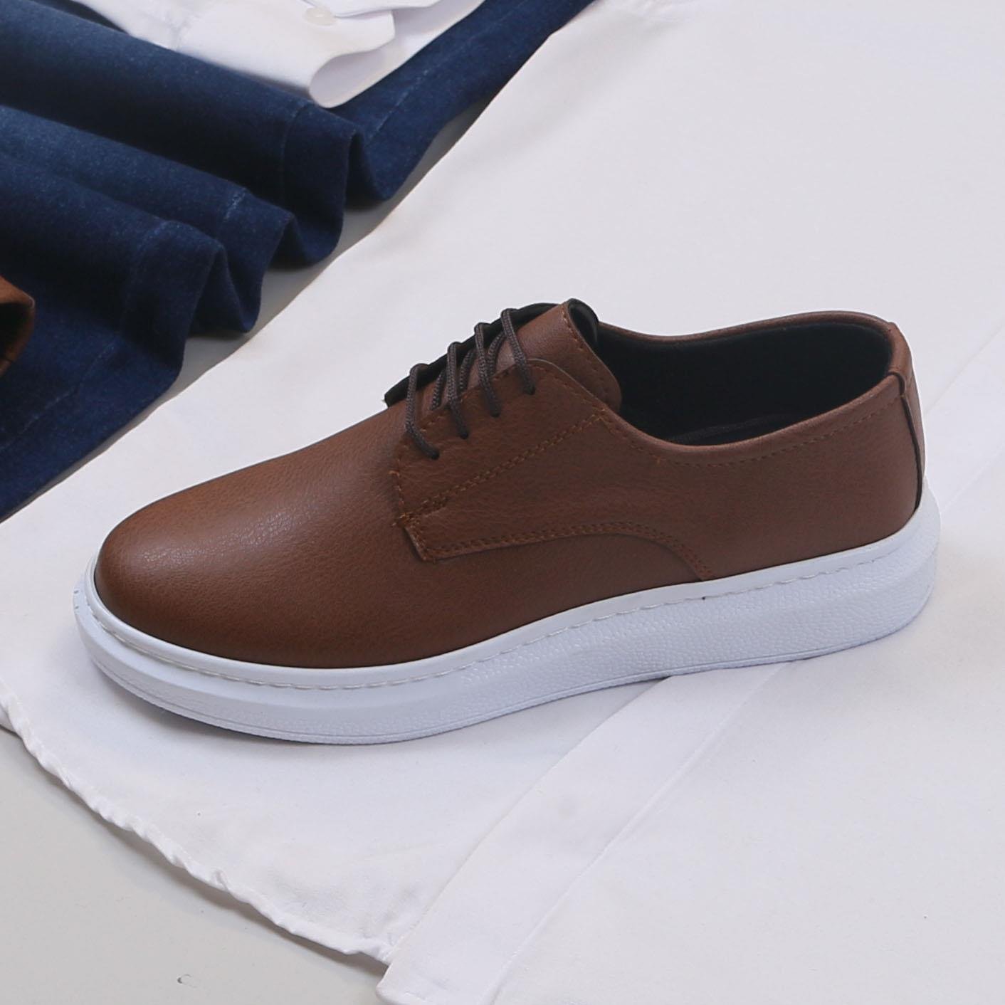 Beyaz Gömlek Pantolon Ayakkabı Kombin