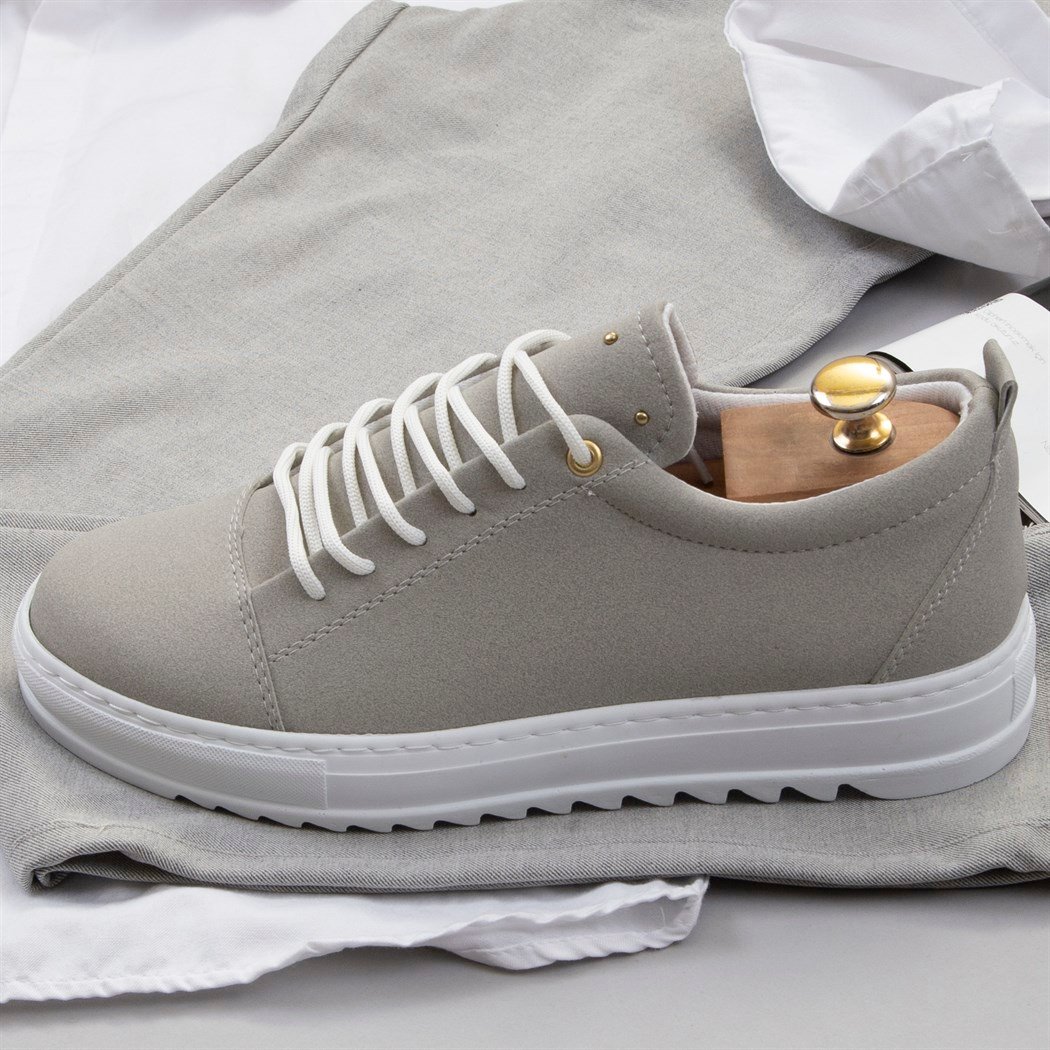 Beyaz Gömlek Pantolon Ayakkabı Kombin