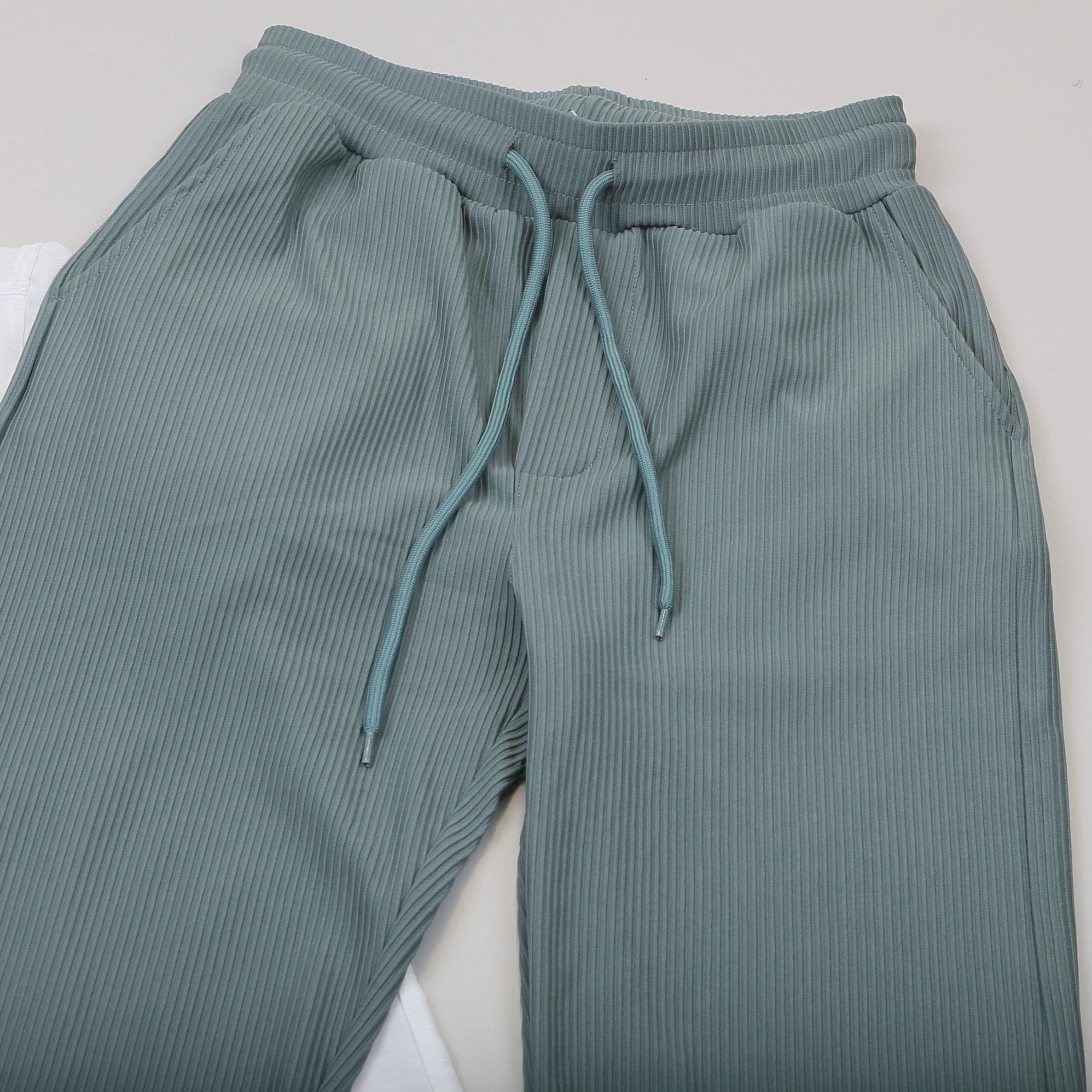 Beyaz Gömlek Pantolon Ayakkabı Kombin