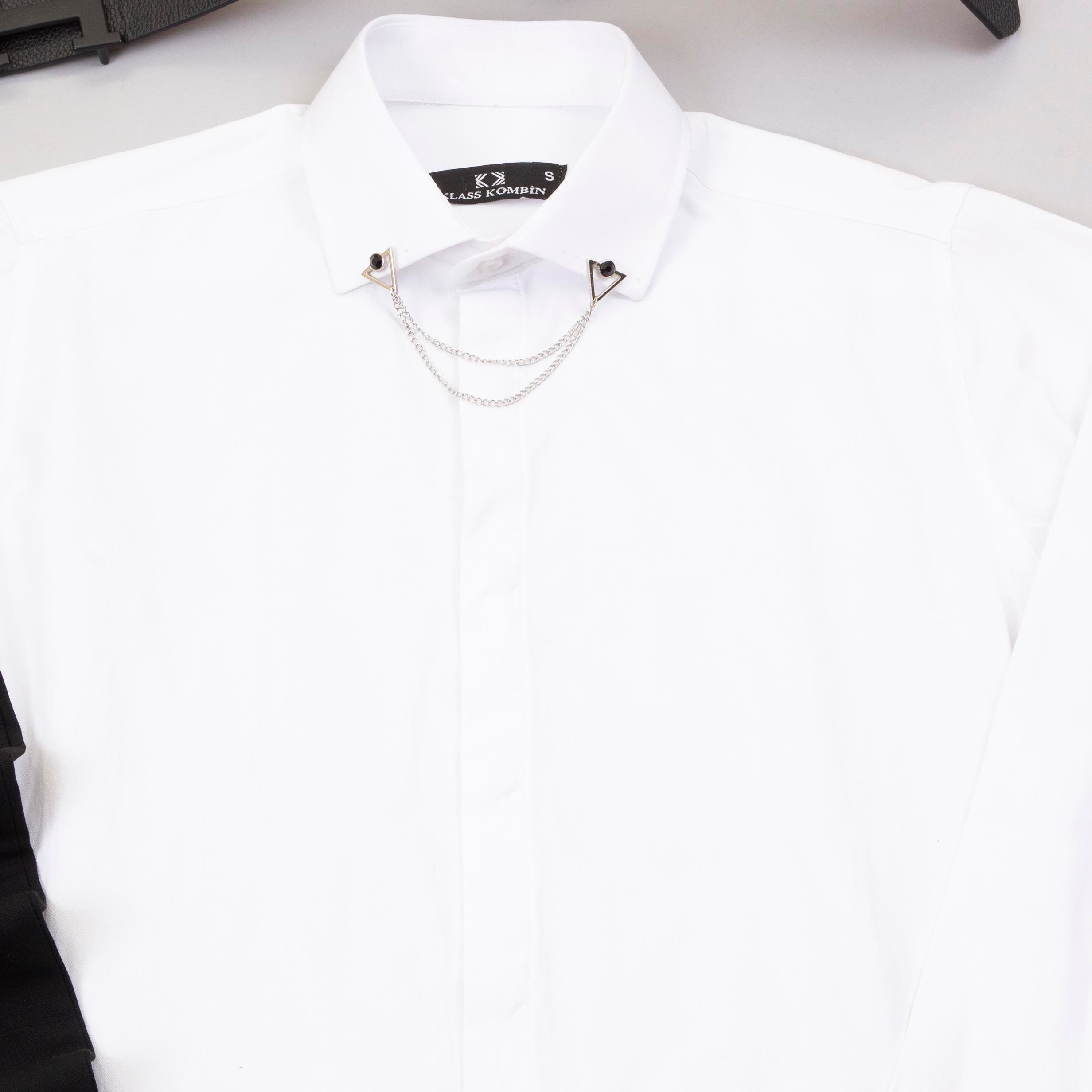 Beyaz Gömlek Siyah Pantolon Ayakkabı Kombin