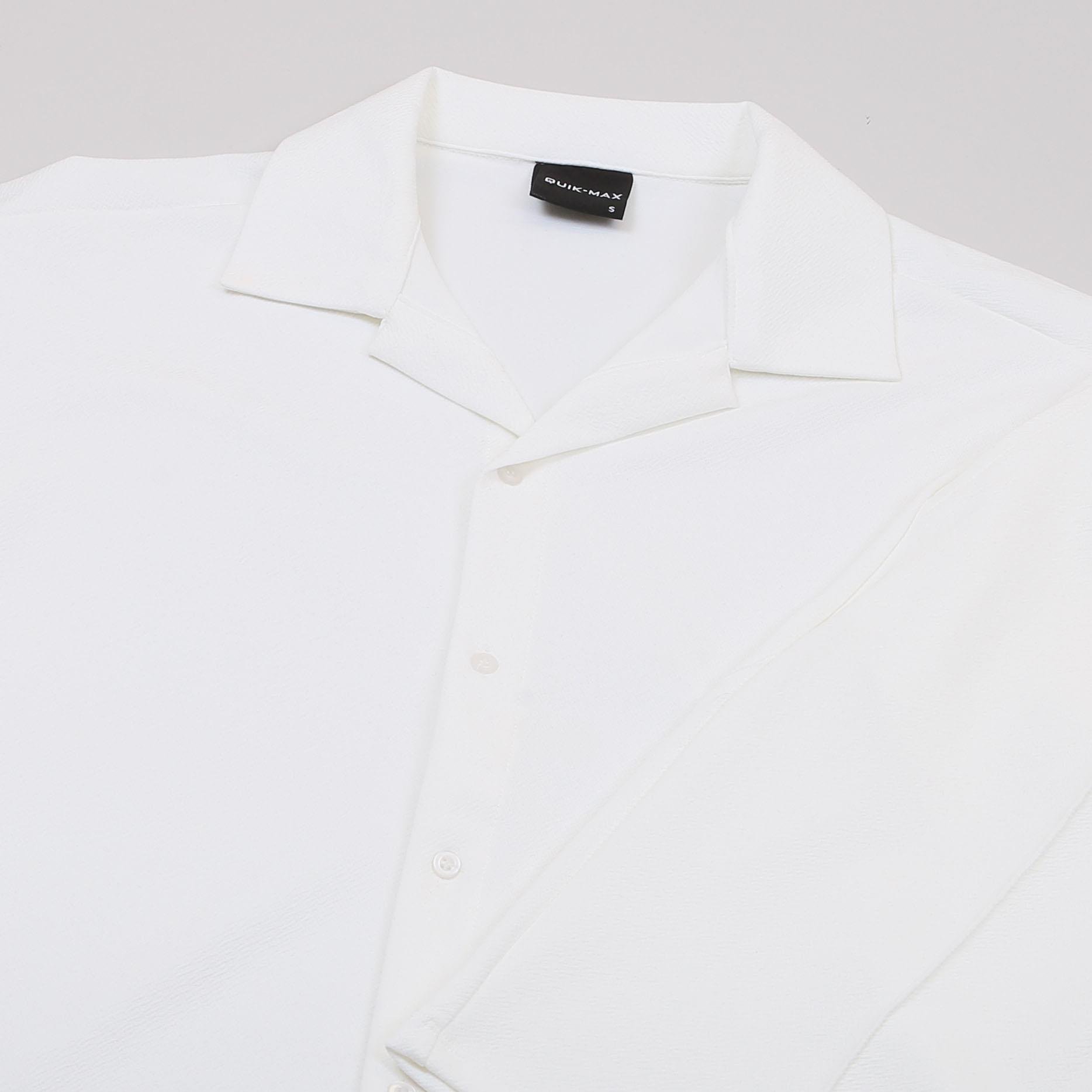 Beyaz Gömlek Şort  Ayakkabı Kombin