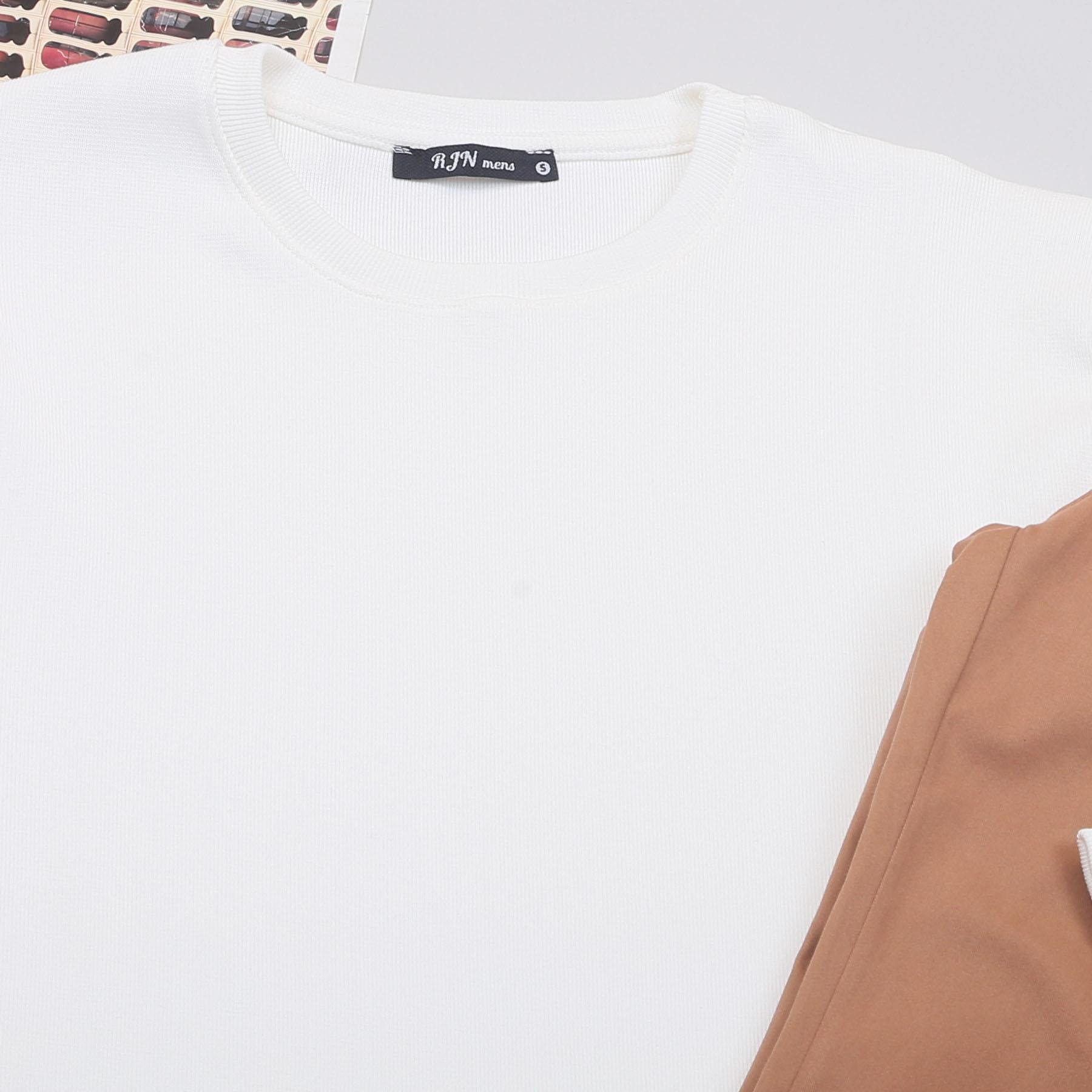 Beyaz Kazak Pantolon Ayakkabı Kombin