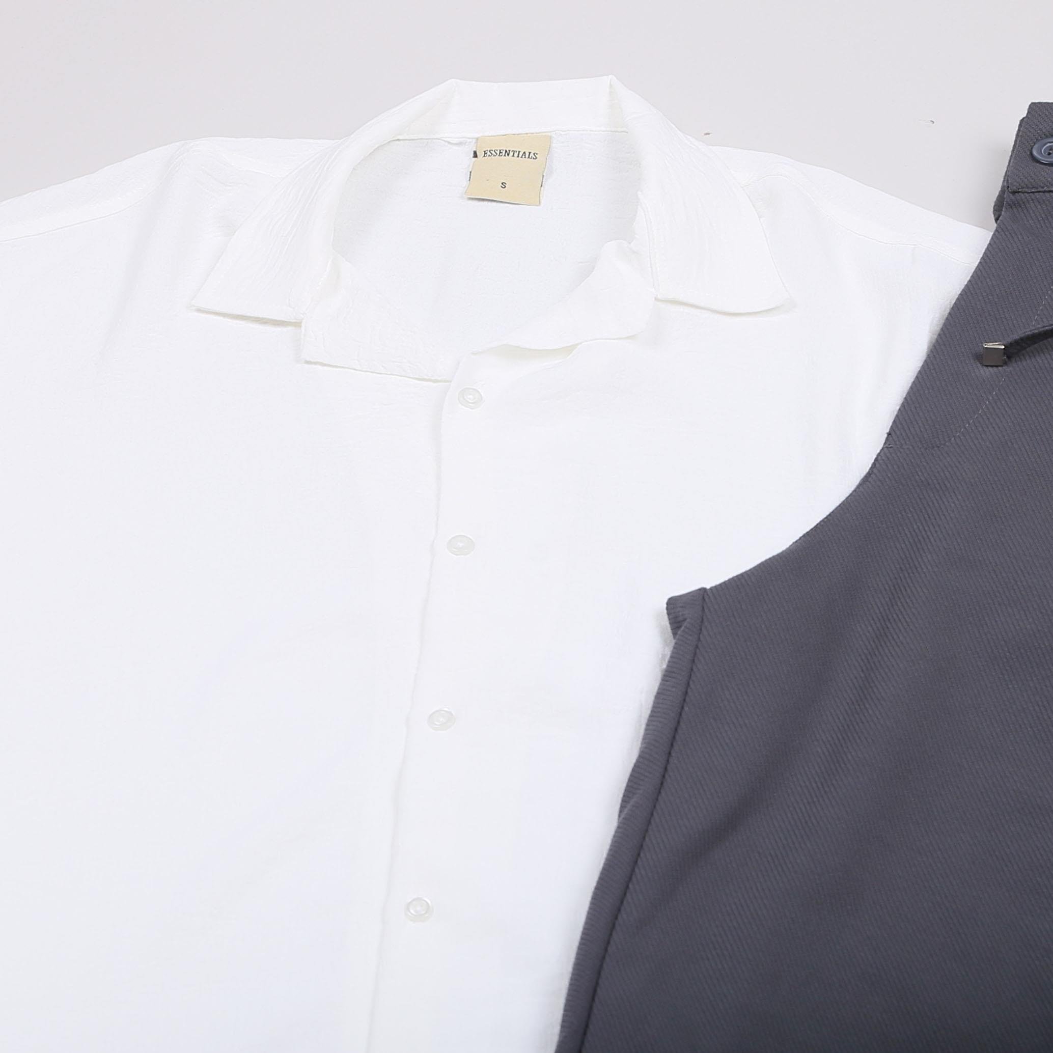 Beyaz Kısa Kol Gömlek Pantolon Ayakkabı Kombin