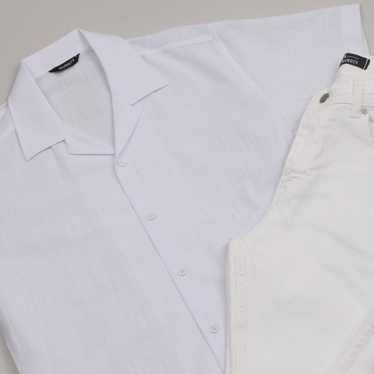 Beyaz Kısa Kollu Gömlek Pantolon Kombini Erkek | Slim Fit Şık Günlük Set