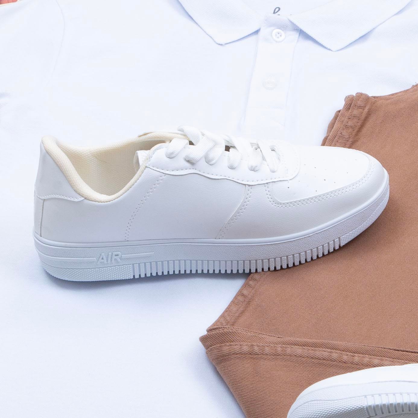 Haki Polo Yaka Tişört Pantolon Ayakkabı Kombin