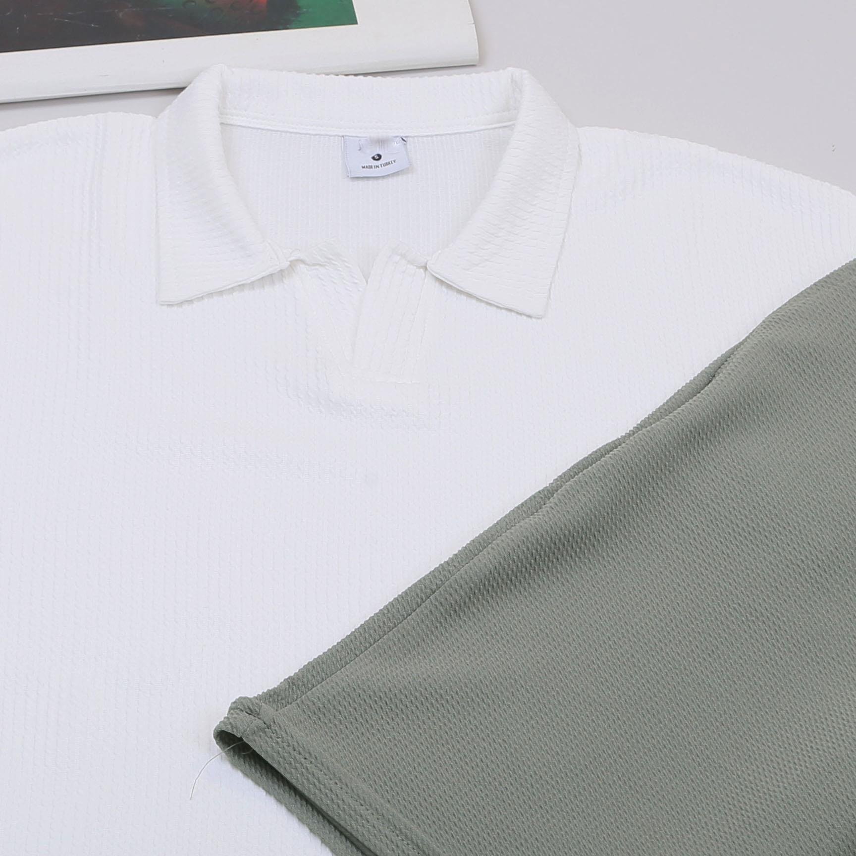 Beyaz Polo Yaka Tişört Şort  Ayakkabı Kombin