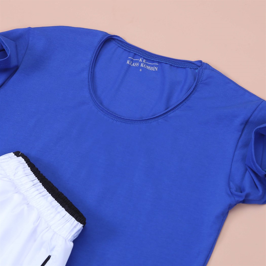 Beyaz Sort Tshirt Terlik Kombini