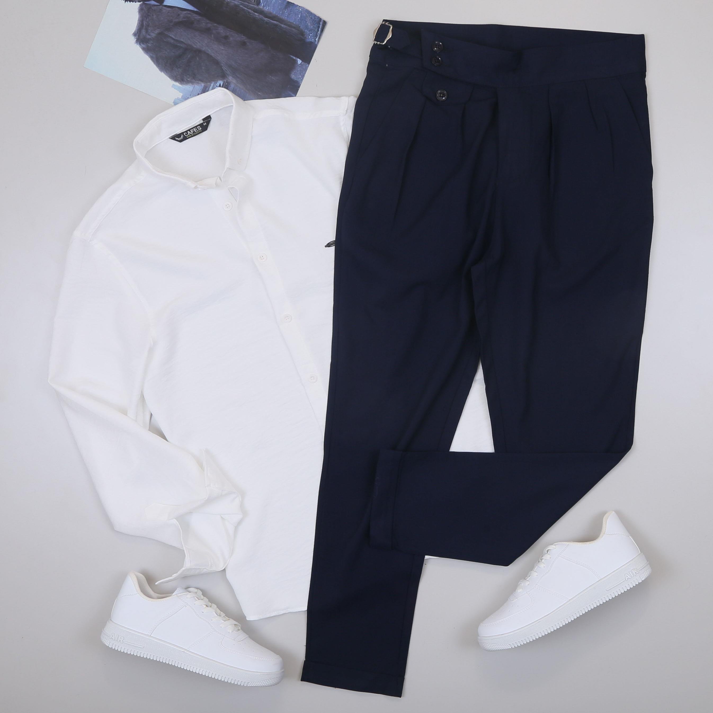 Beyaz Spor Gömlek Pileli Pantolon Ayakkabı Kombin