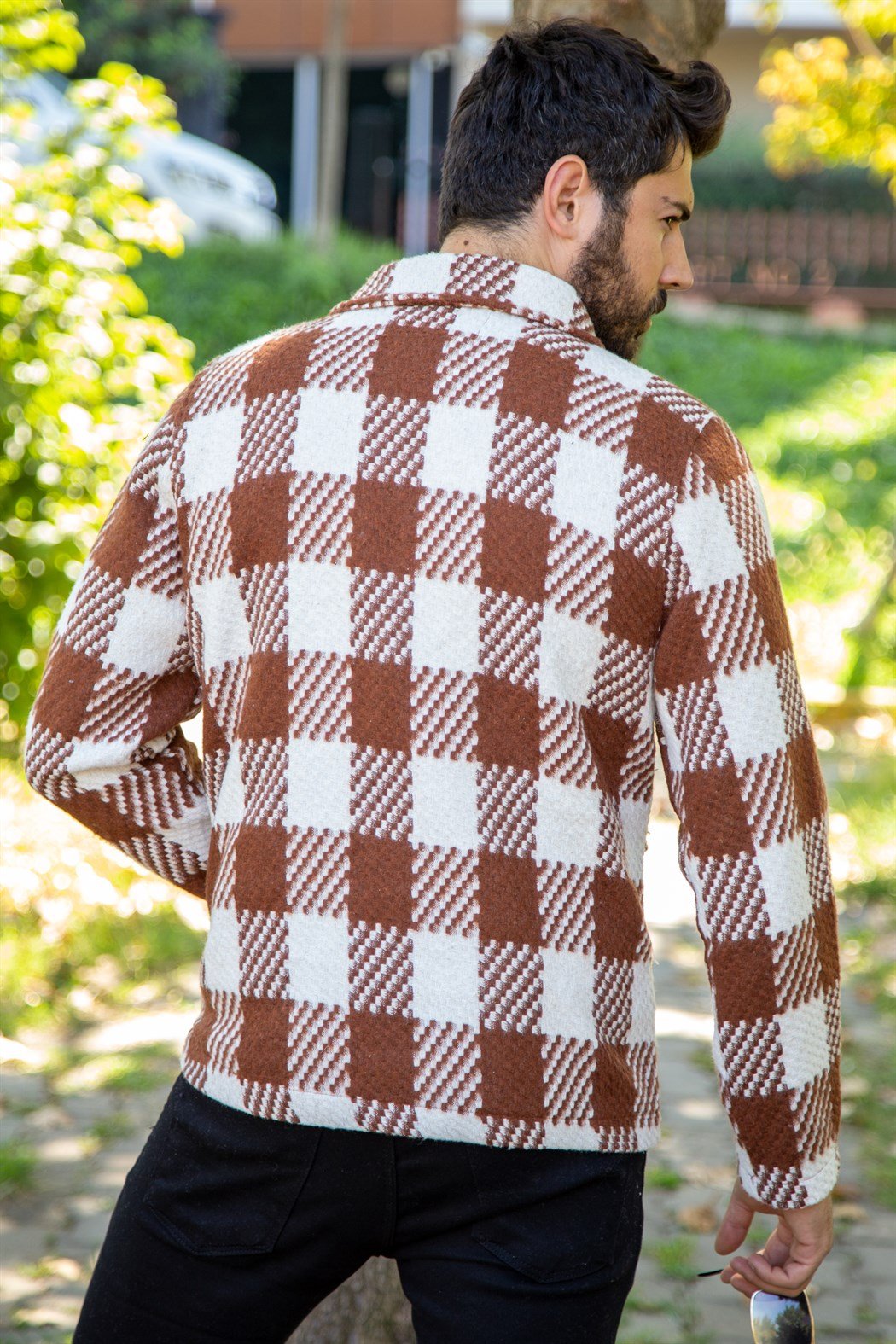 Beyaz tarçın ekoseli fermuarlı kaşe mont