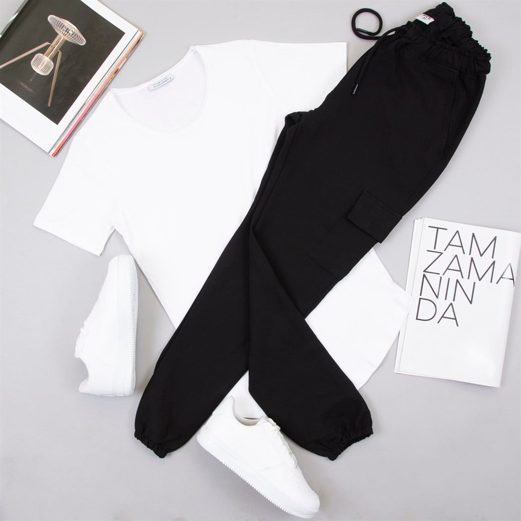 Beyaz Tişört Jogger Pantolon Ayakkabı Kombin