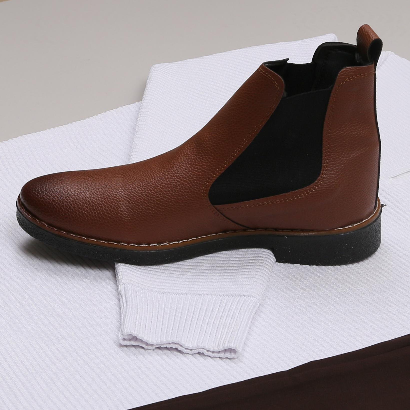 Beyaz triko Kazak Kahve  kumaş Pantolon