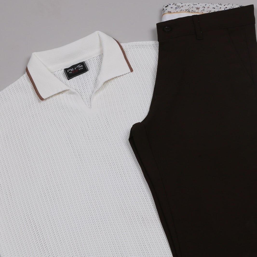 beyaz Triko Polo Yaka Tişört kahve kumaş pantolon  ayakkabı Kombin