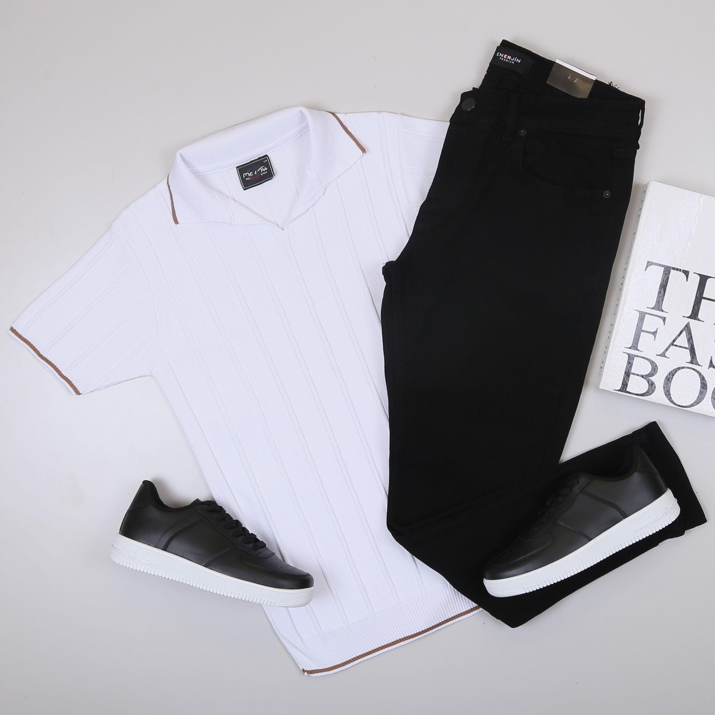 Beyaz Triko Tişört Kombini