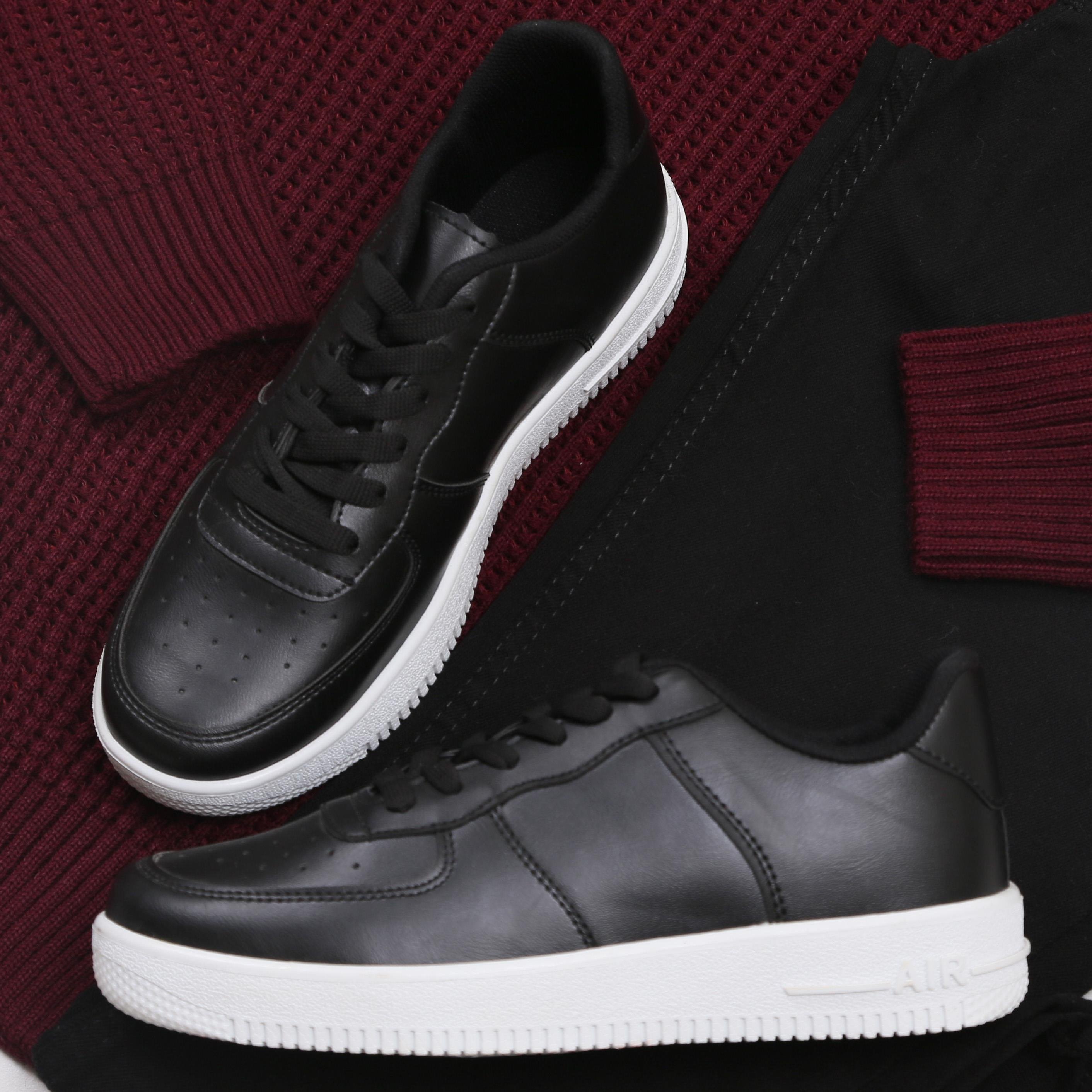 Bordo Boğazlı Kazak Kot Pantolon Ayakkabı Kombini