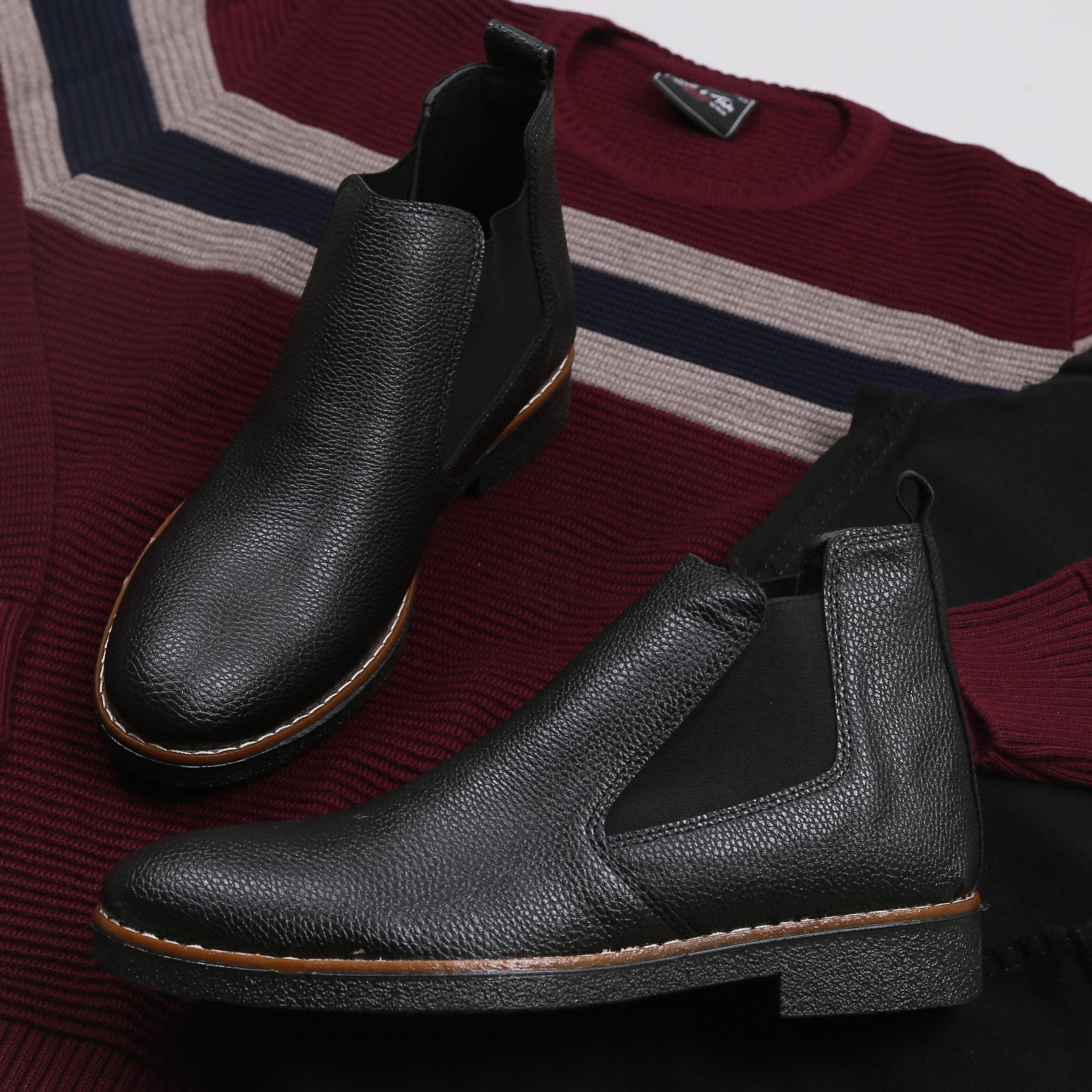 Bordo Çizgili Kazak Kot Pantolon Bot Kombini