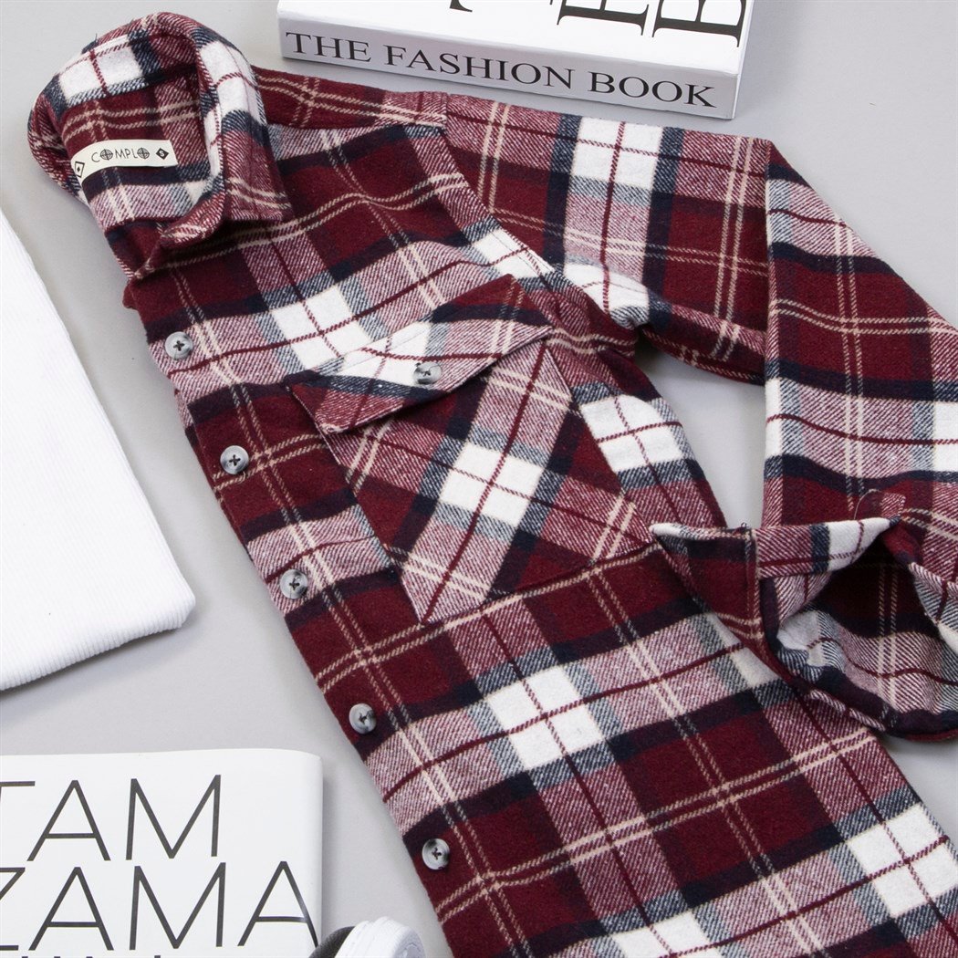 Bordo Ekose Oduncu Gömlek Boğazlı Kazak Pantolon Ayakkabı Kombin