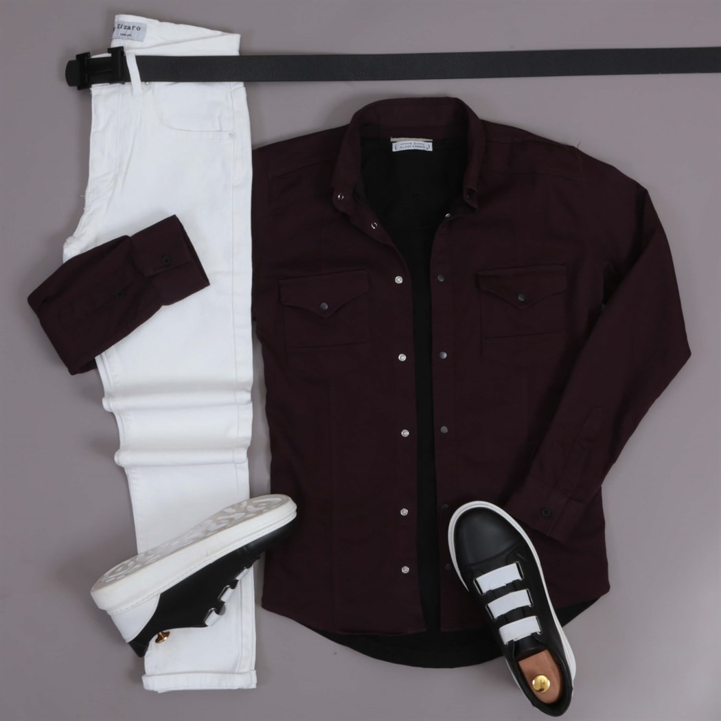 Bordo Gömlek Beyaz Pantolon Ayakkabı Kombini