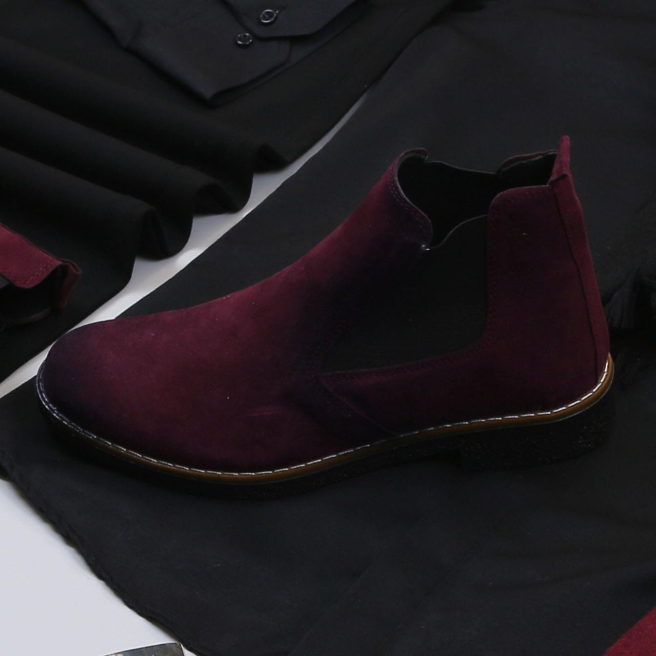 Bordo Kaşe Kaban Gömlek Pantolon Bot Kombin